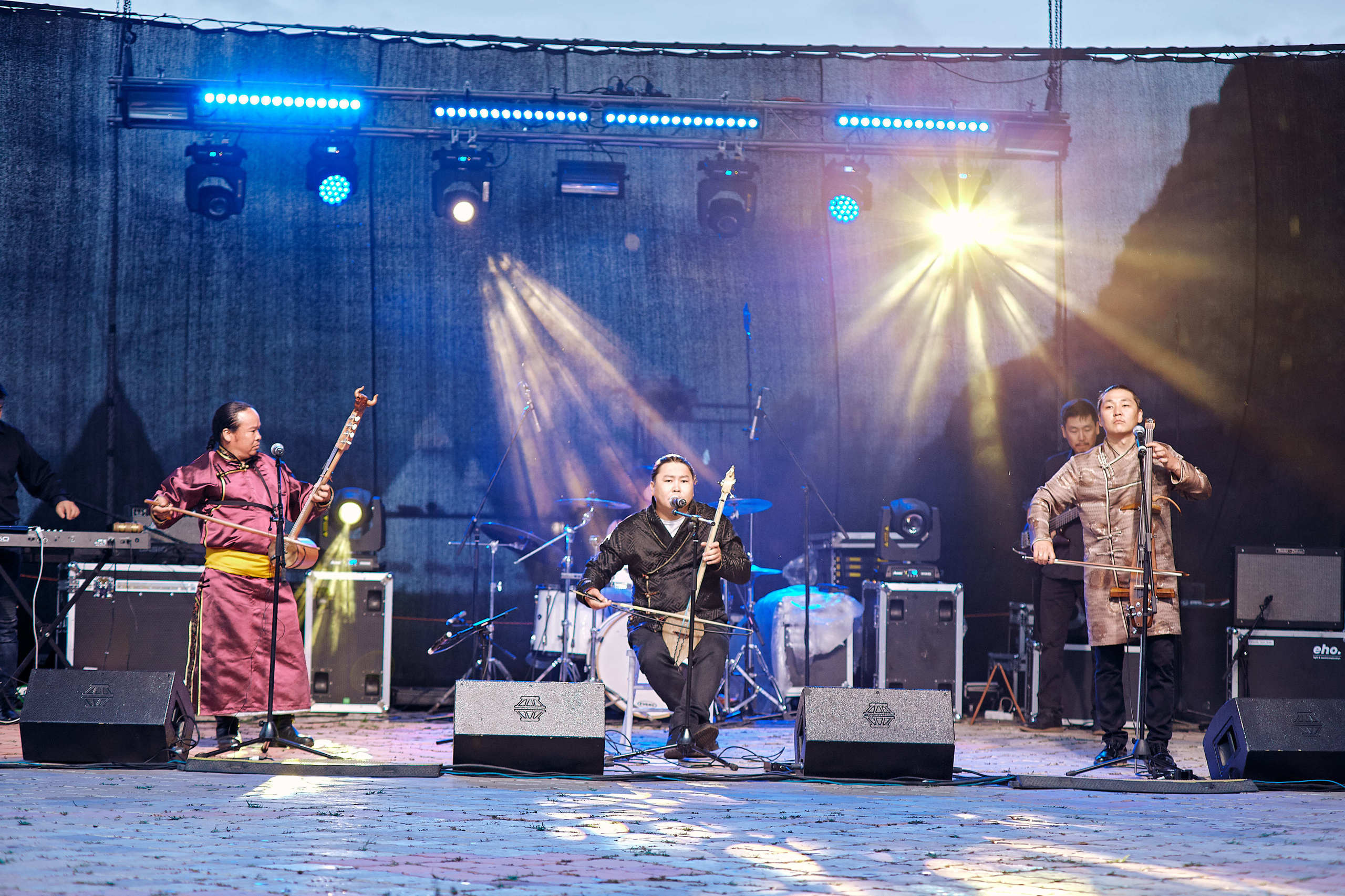 Чаян и Ай-Суу. Фотограф Айдын Седип в Кызыле