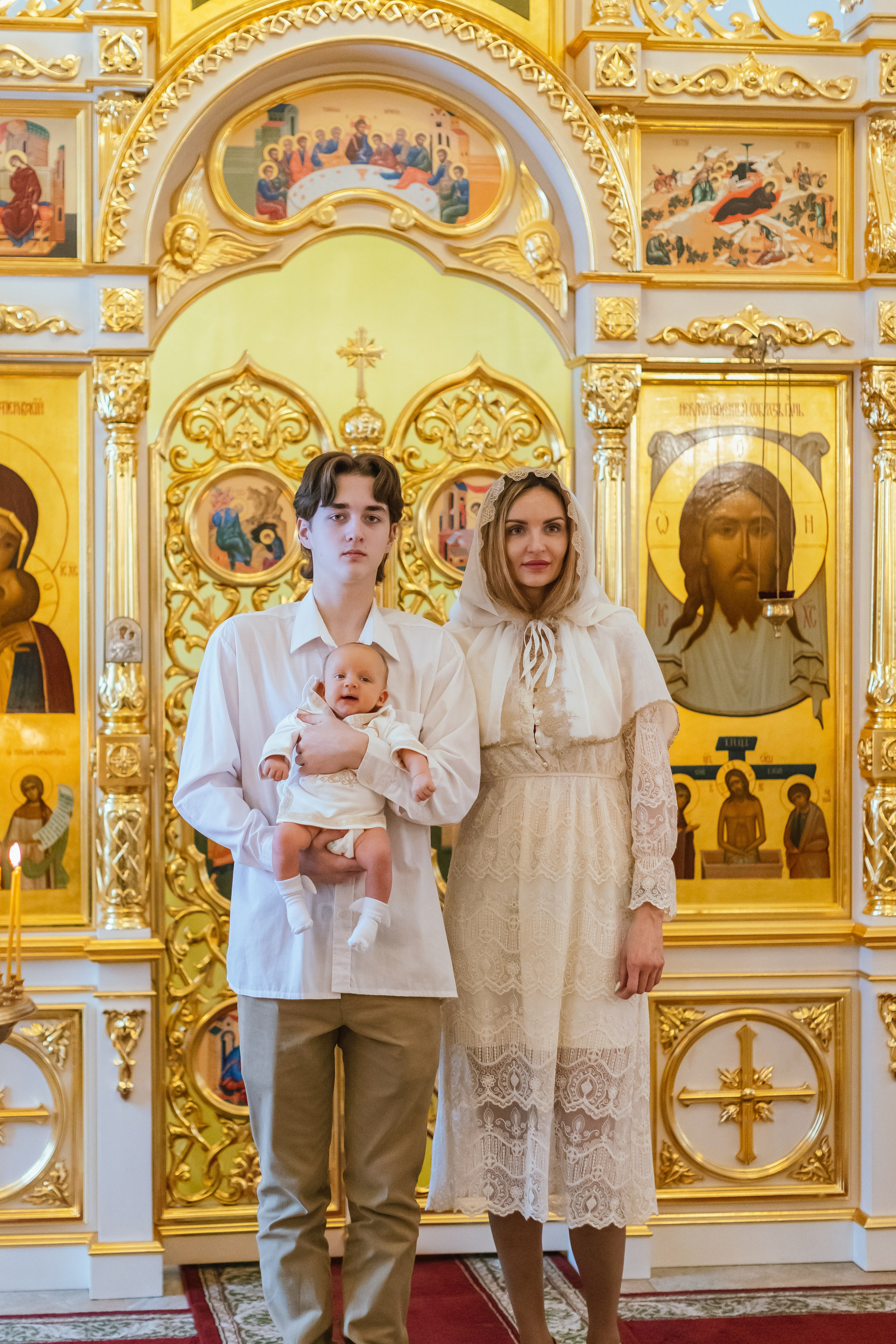 Фотосъемка крещения. Фото и видео Москва, Московский. Свадебный фотограф, видеограф, фотосессии, видеосъемка