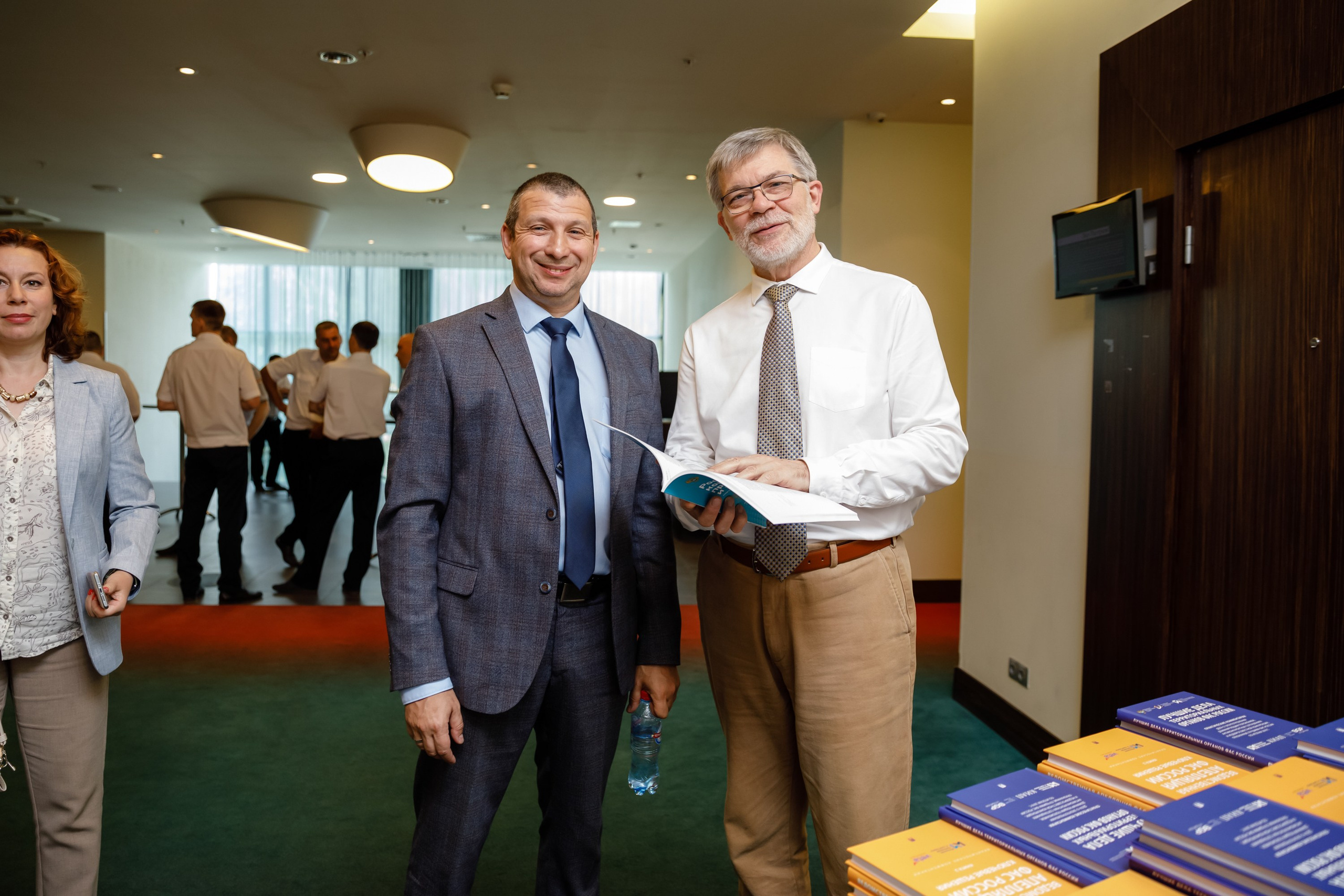 Конференция. COSMOS. Свадебный фотограф в Ярославле Анастасия Архипова