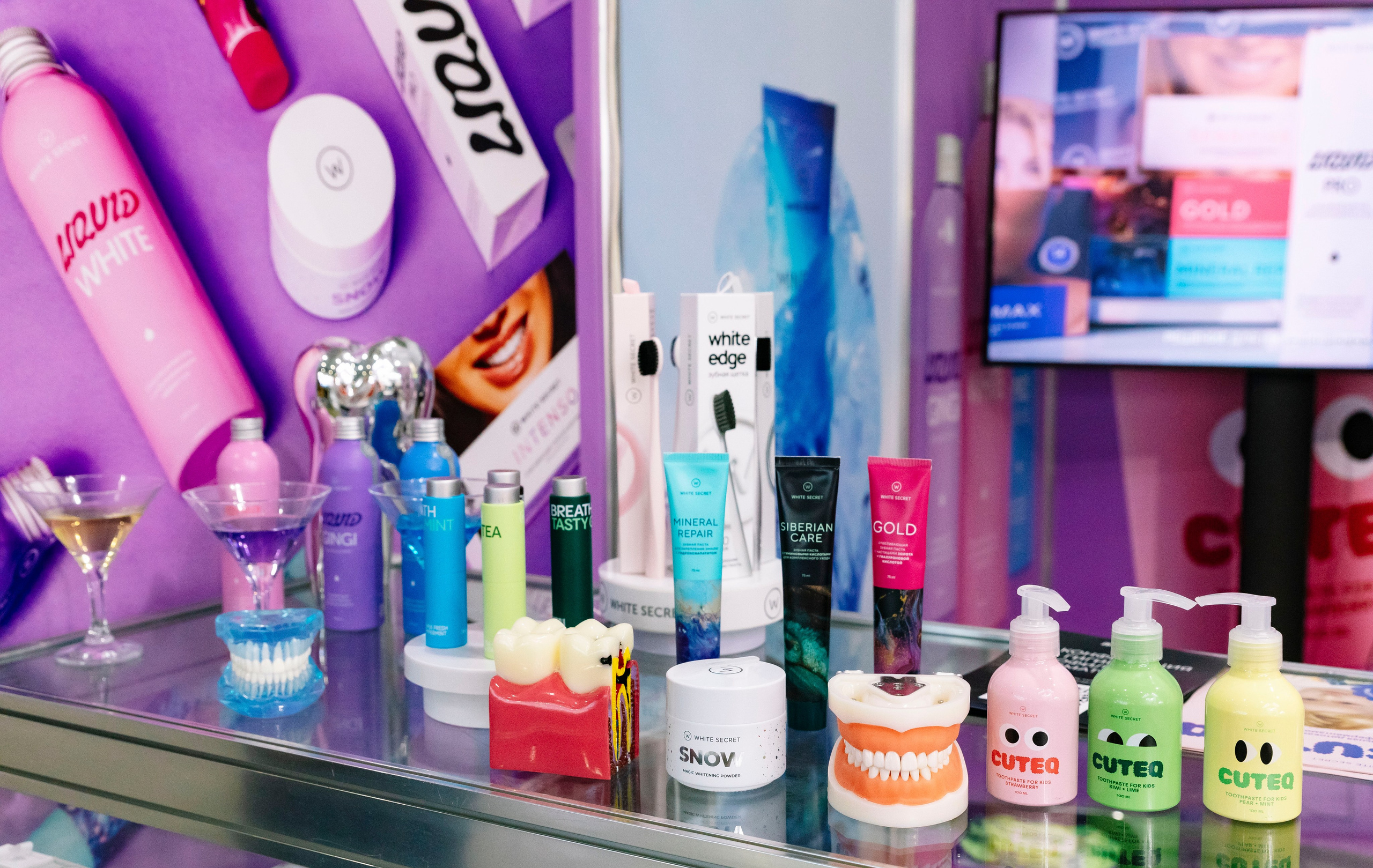 Стоматологическая выставка Dental Salon 2026. Профессиональный фотограф в Москве | Заказать фотосессию и съемку