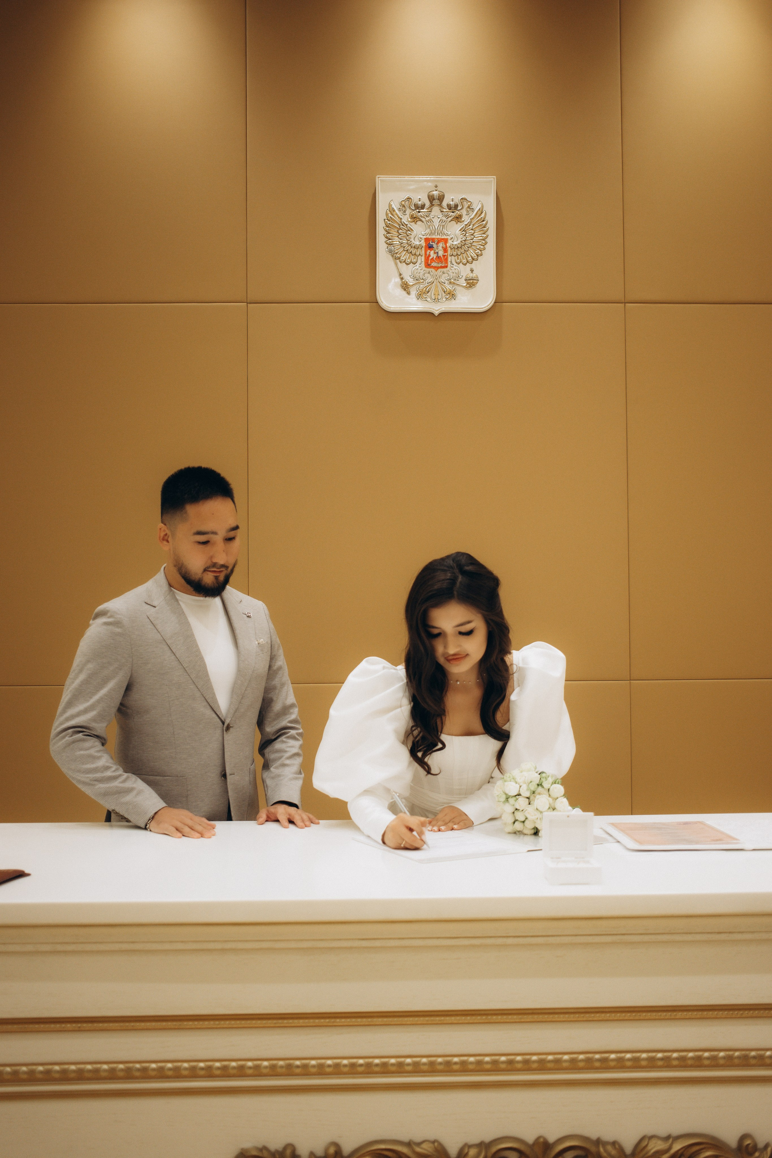 Ринат и Мадина роспись в Барвихе. Портретный и свадебный фотограф в Астрахани Сабира Аубекерова