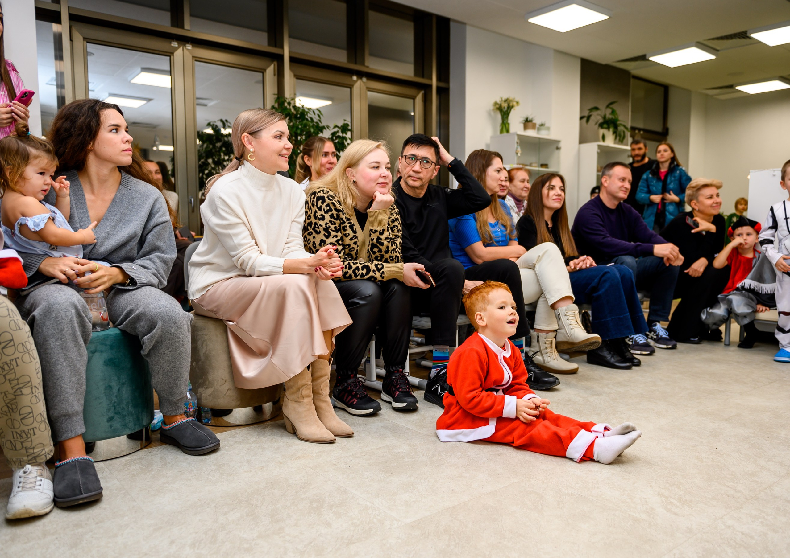 Елка 2025 садик Мантера. Свадебный и семейный фотограф София Невская