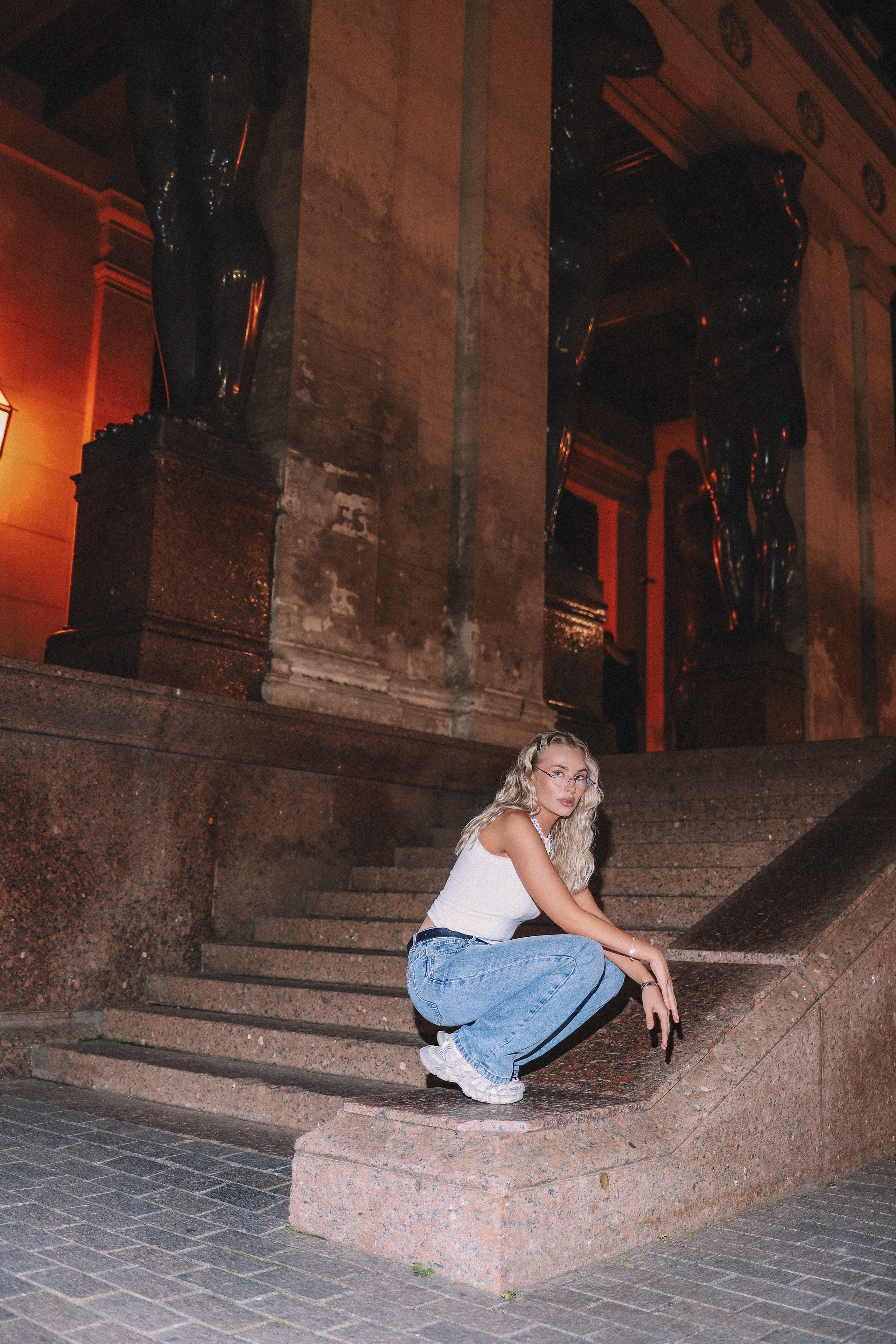 Полина — вечерний Петербург, съёмка со вспышкой | О. Беляева. Фотограф Олеся Беляева | Санкт-Петербург и Ленобласть