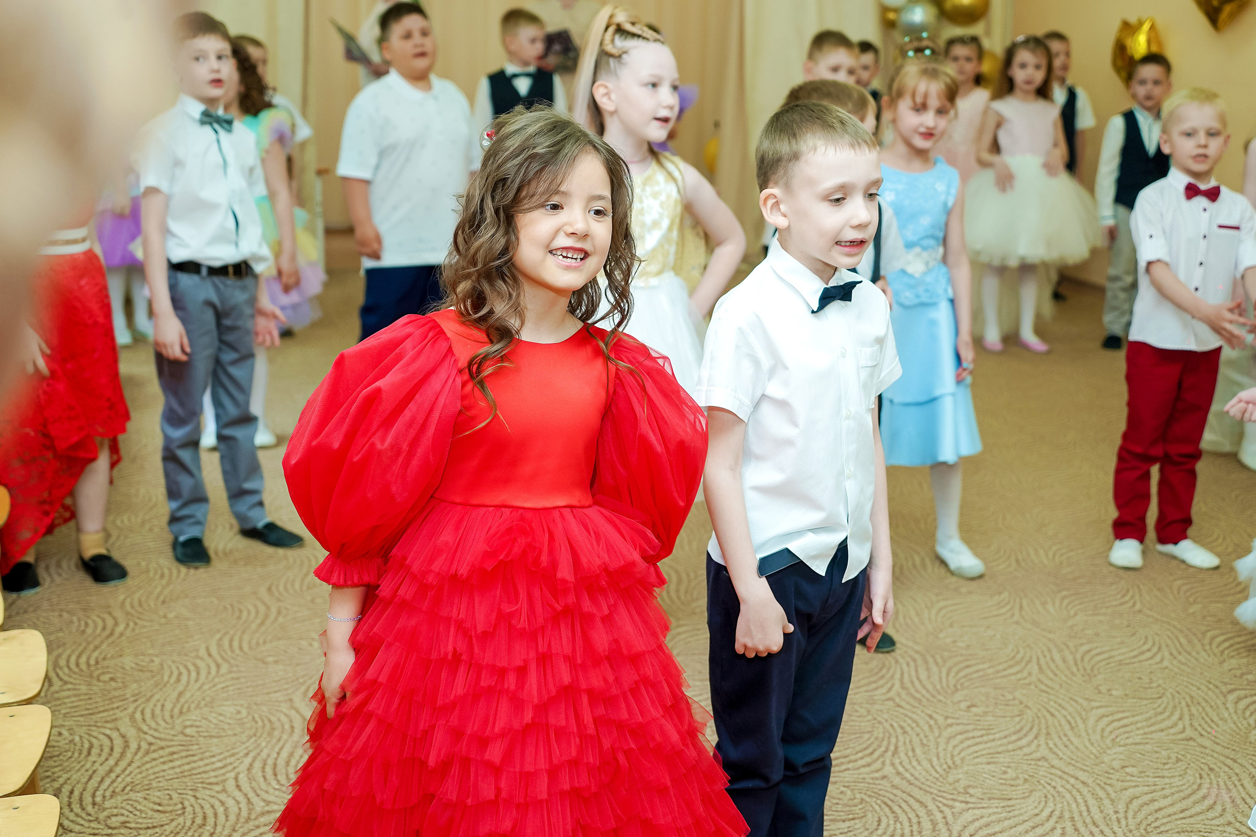 Фотосъемка видеосъёмка фотограф видеооператор новогодних утренников  в. Фотограф, видеооператор Нина Коршунова