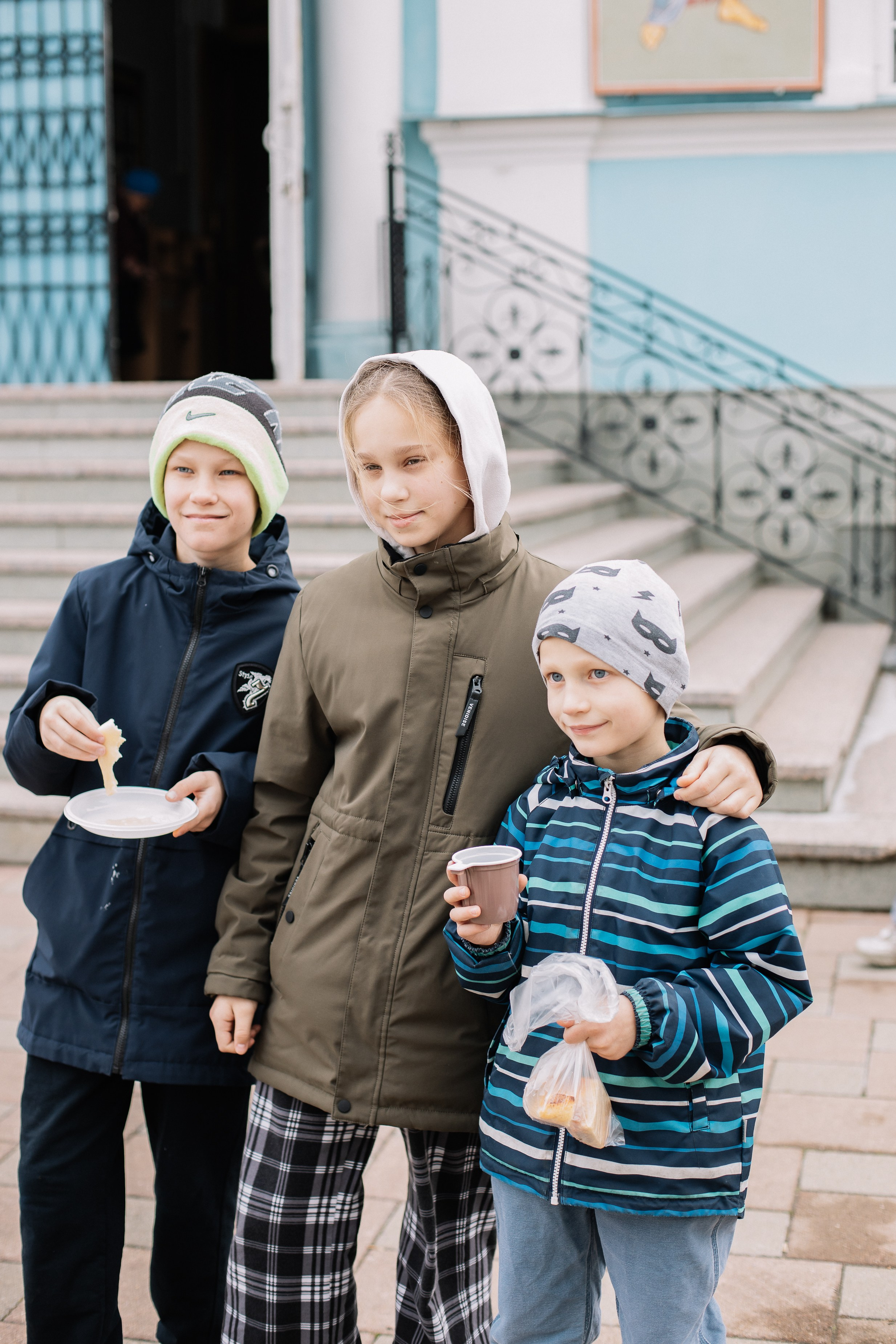 Покров в храме Иоанна Предтечи. Семейный фотограф Трусова Евгения в Екатеринбурге
