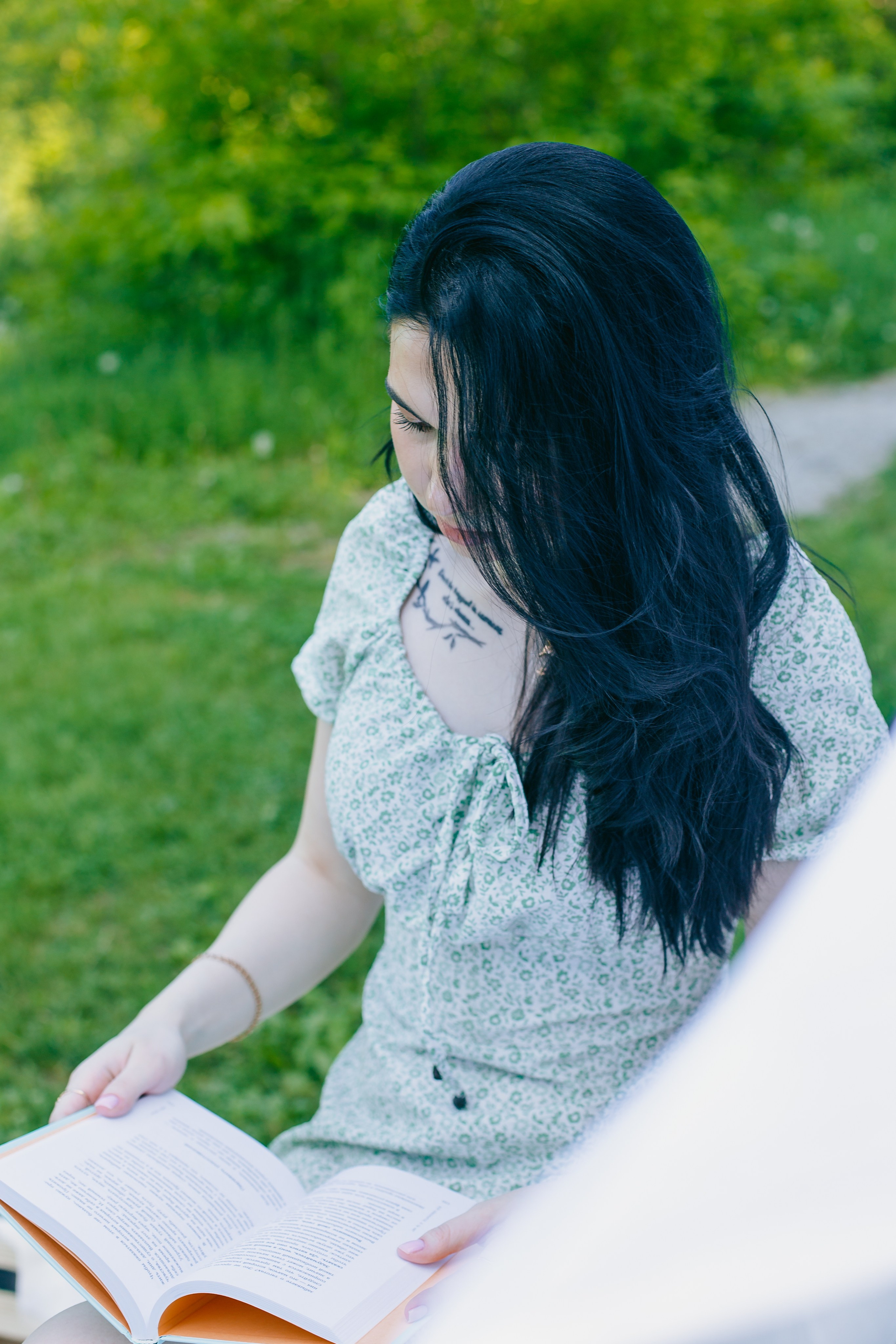 Александра. Выпускные альбомы Искитим, Бердск и Новосибирск Крюкова Елена