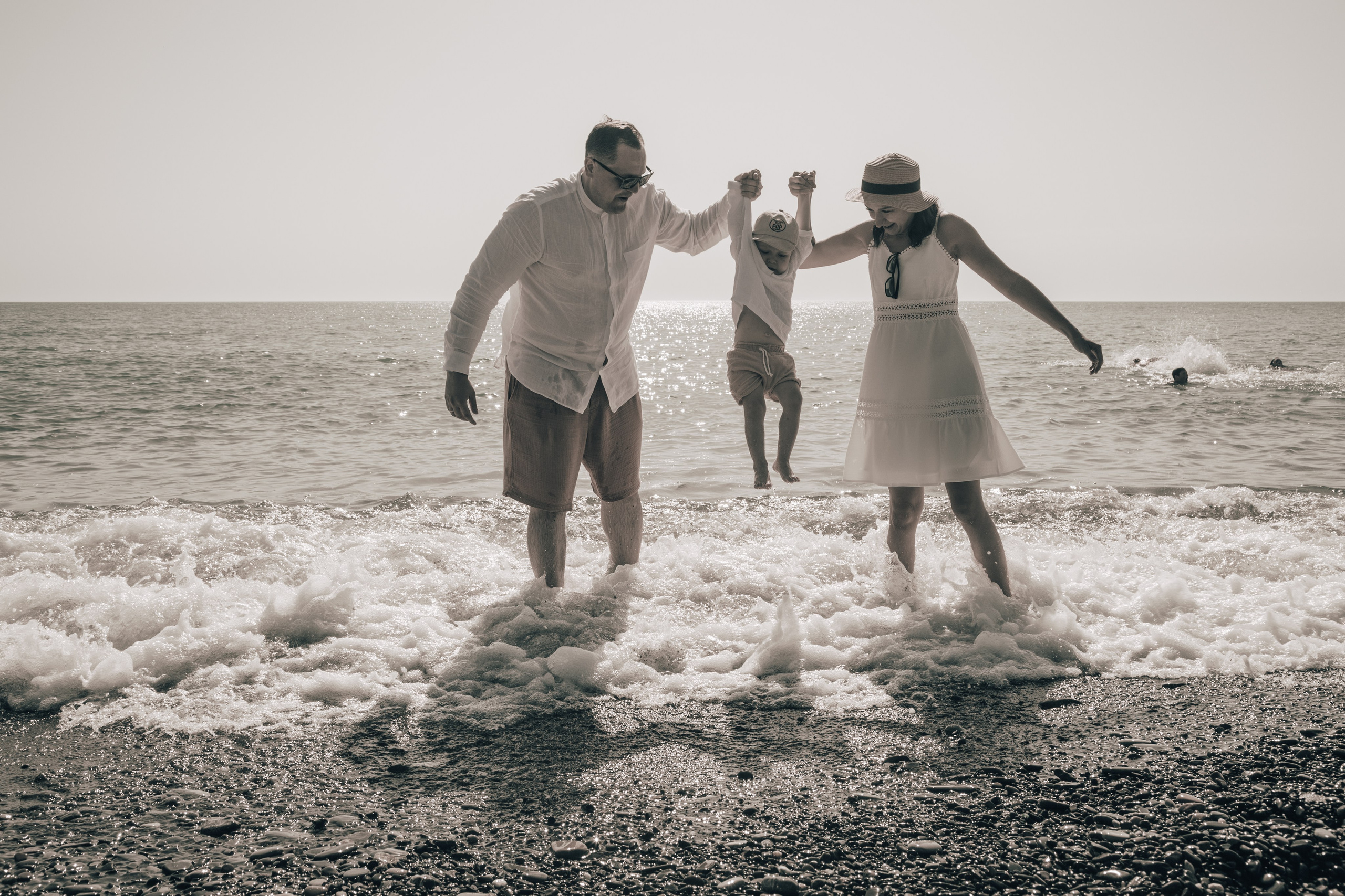 Дима, Ляйсан и Миша на Ривьере (Май 2025 г.). Фотограф Сочи, Адлер, Красная Поляна — Вероника Радченко