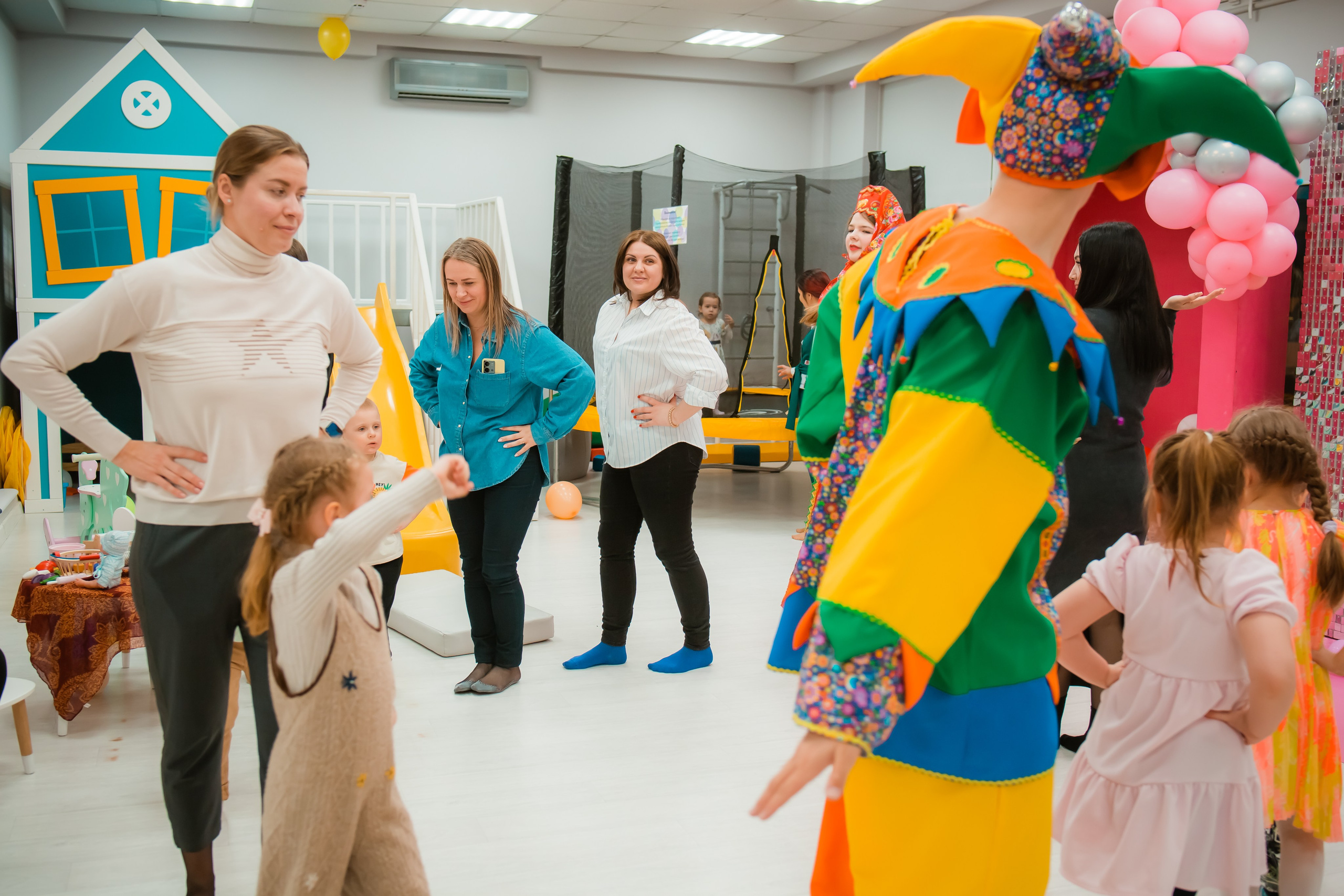 Масленица в ДОММИ. Репортажный фотограф Василий Сазонов в Нижневартовске