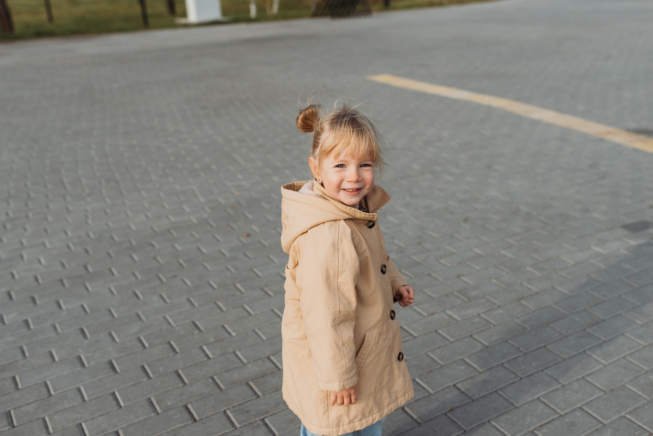 Настя, Рома и Николь в парке «Арена». Семейный и детский фотограф в Новосибирске и Краснообске — Анна Ким