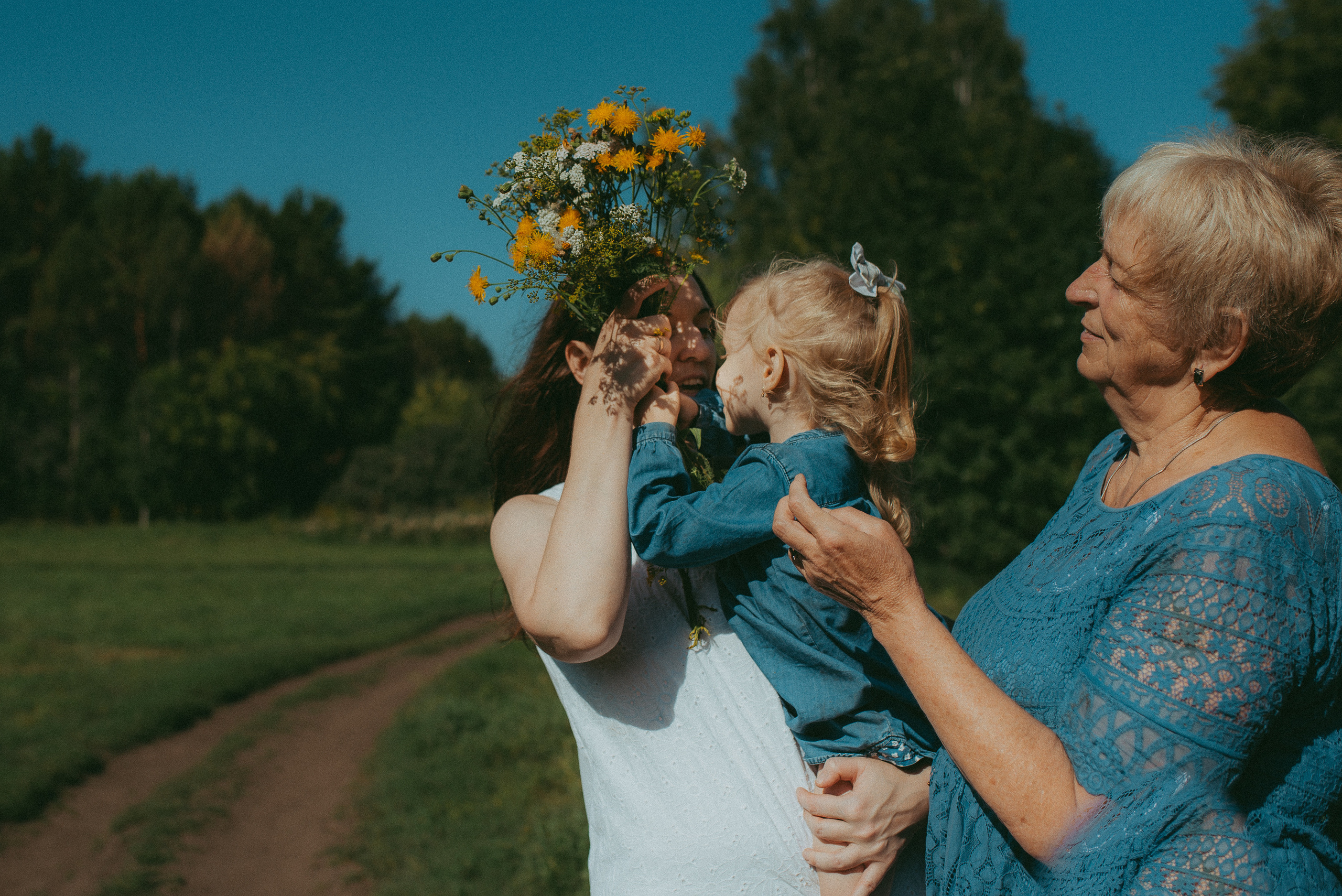 Ира, Верочка и любимая бабушка Валя. Семейный и детский фотограф в Новосибирске и Краснообске — Анна Ким