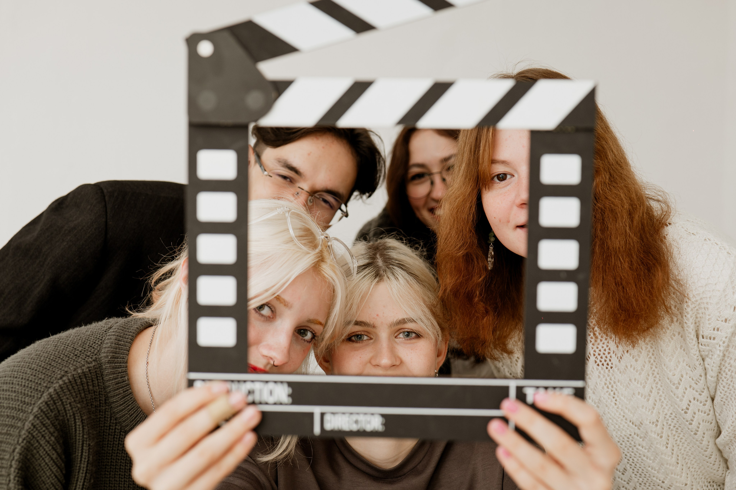 Современные выпускные альбомы / Киров. Фотограф/видеоограф в Санкт-Петербурге Денисов Иван