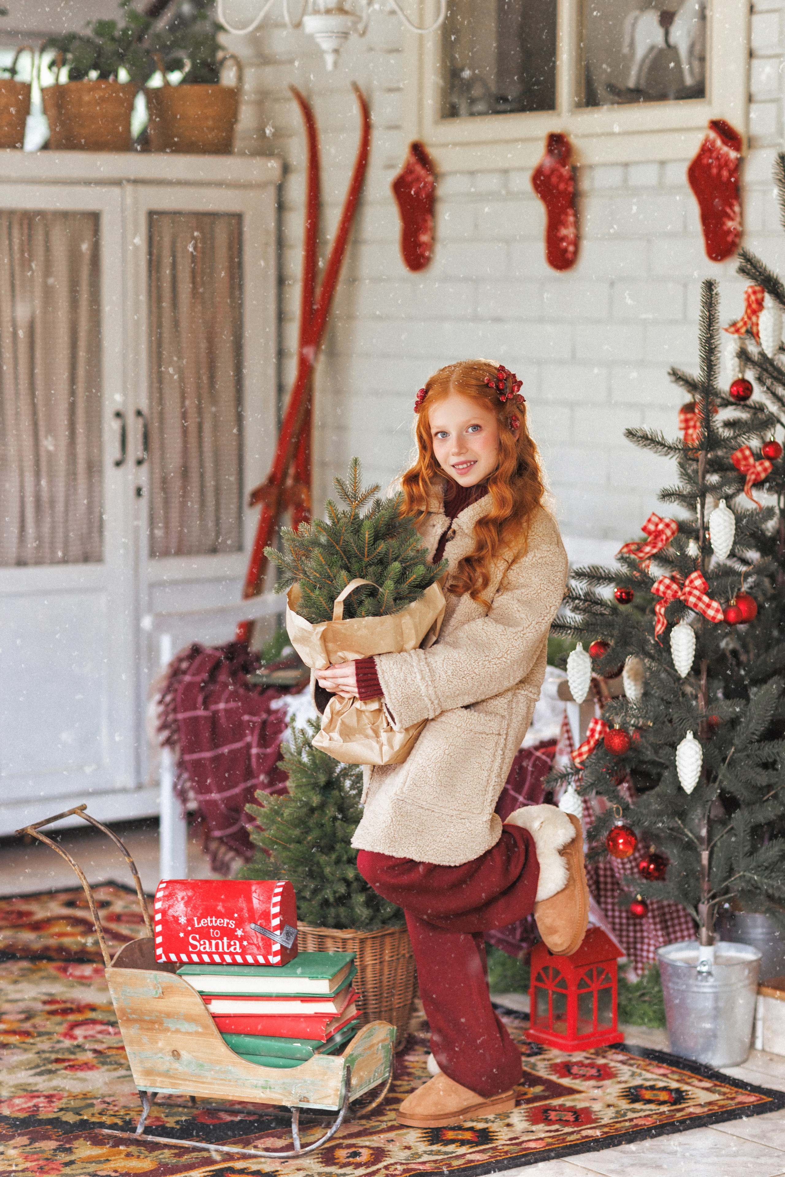 Новогодняя фотосессия с Рыжим пони, город Краснодар. Семейный и детский фотограф в Краснодаре Анна Трашкова