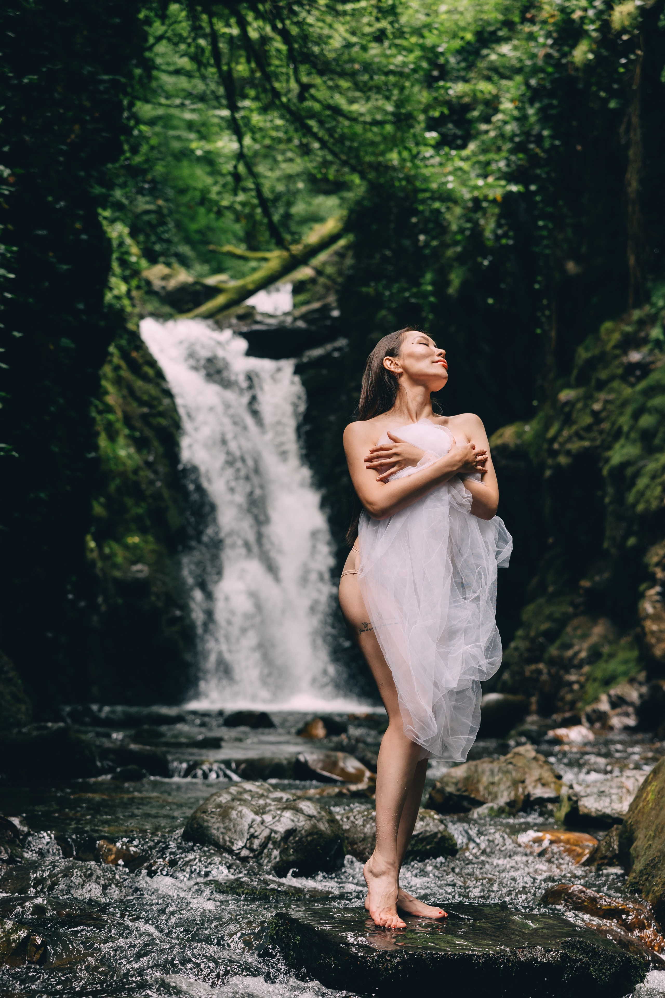 На водопадах. Главная