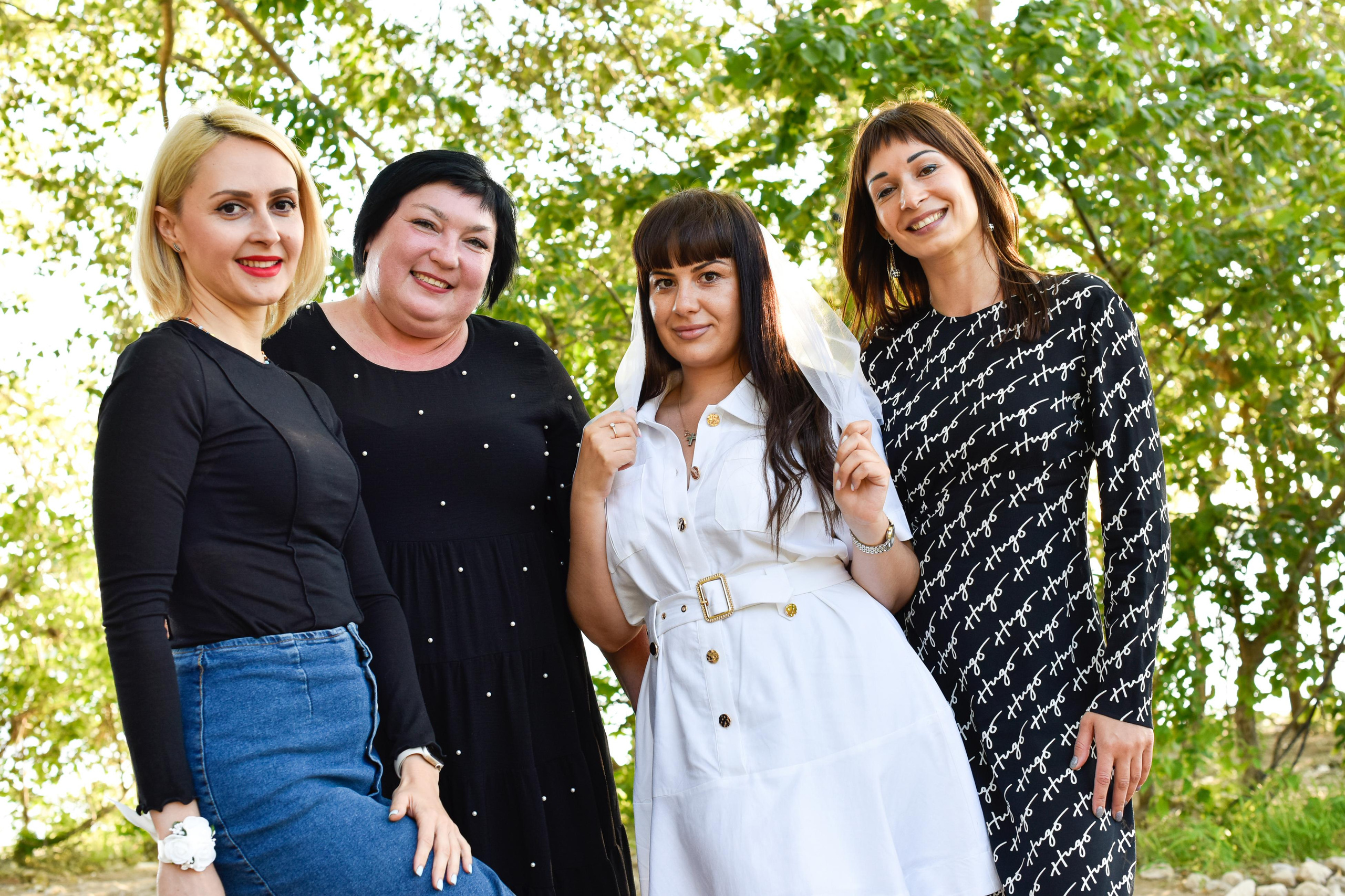 Девичник Лауры