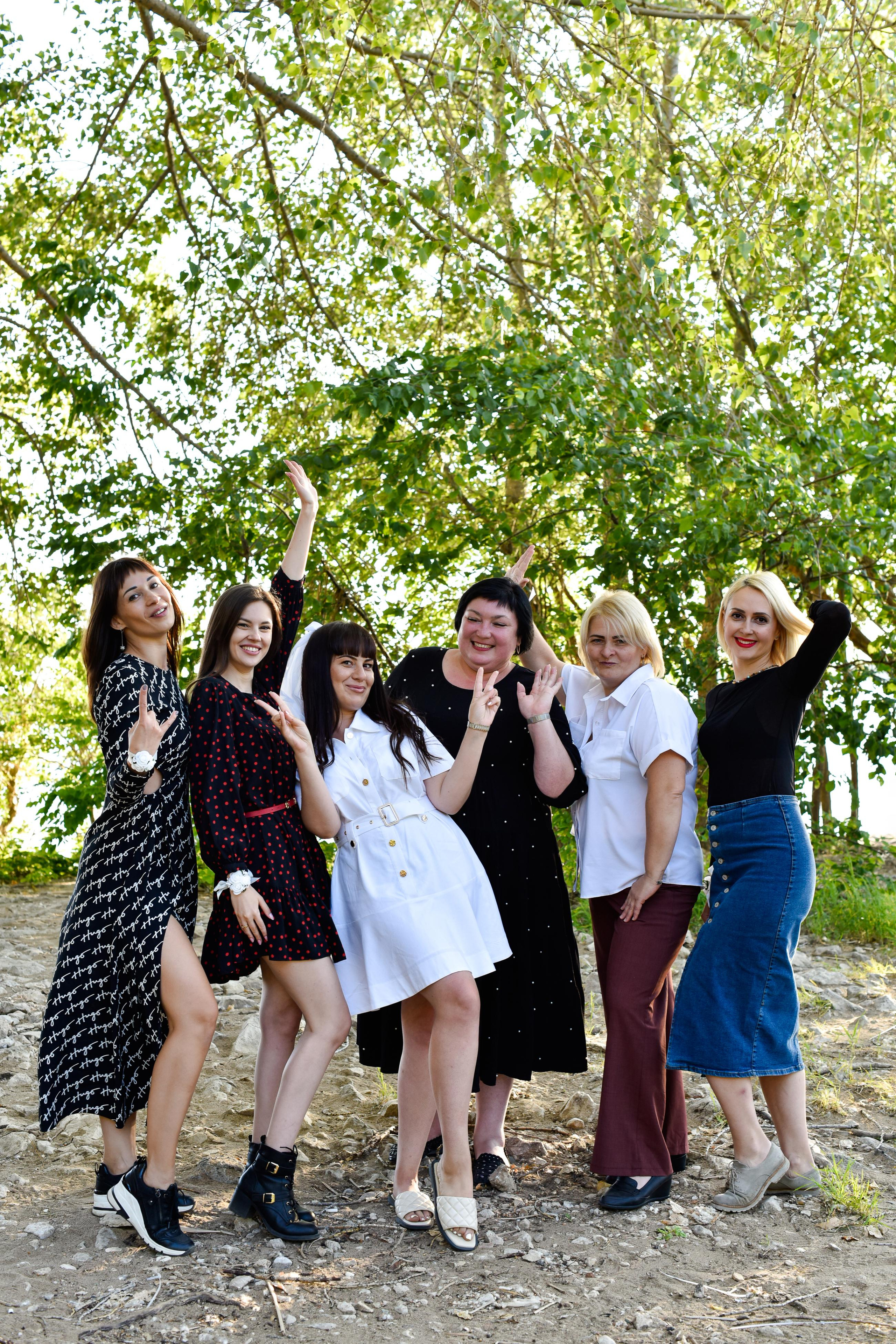 Девичник Лауры