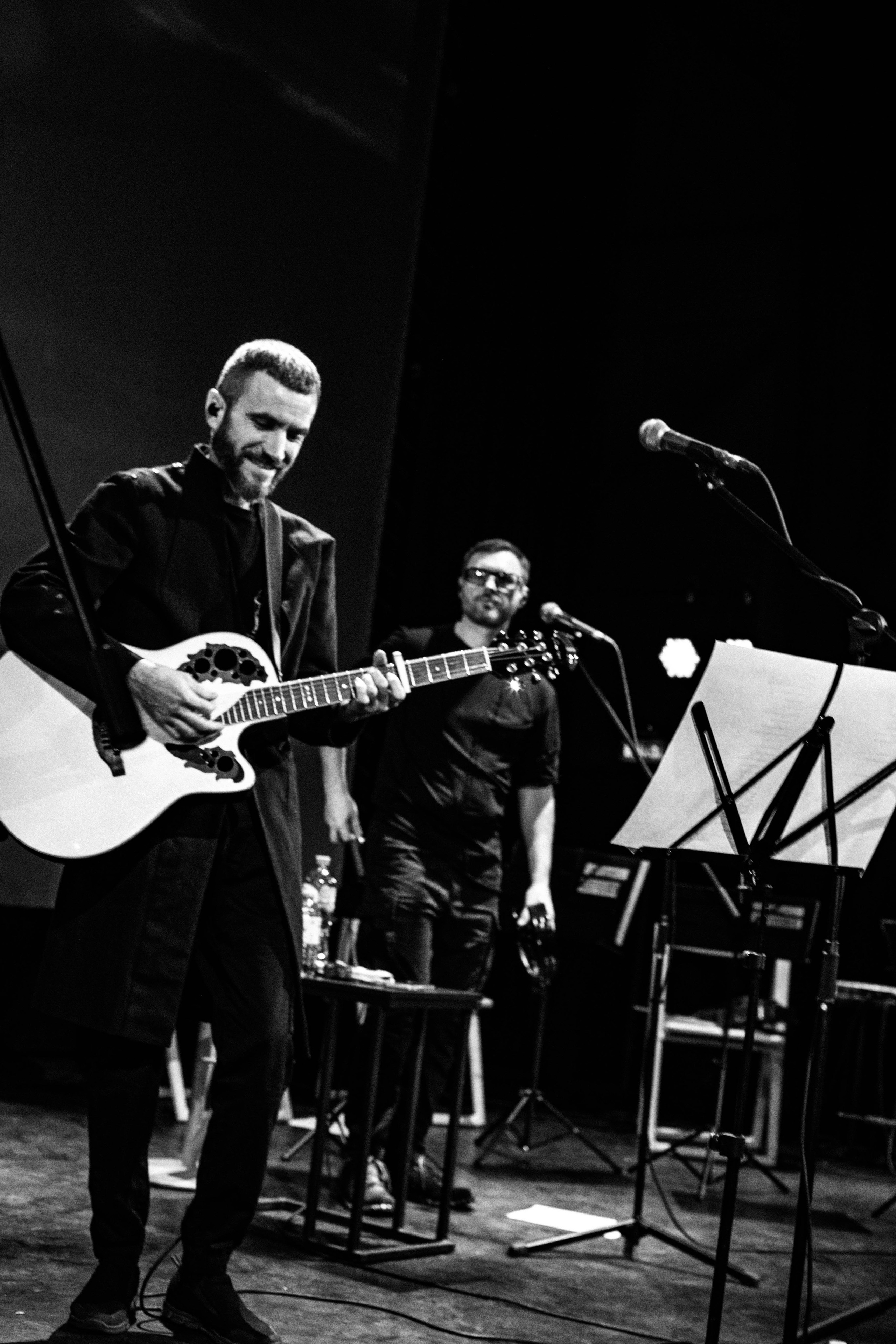 Рекорд. Герои нашего времени со струнным оркестром. Фотограф в Нижнем Новгороде