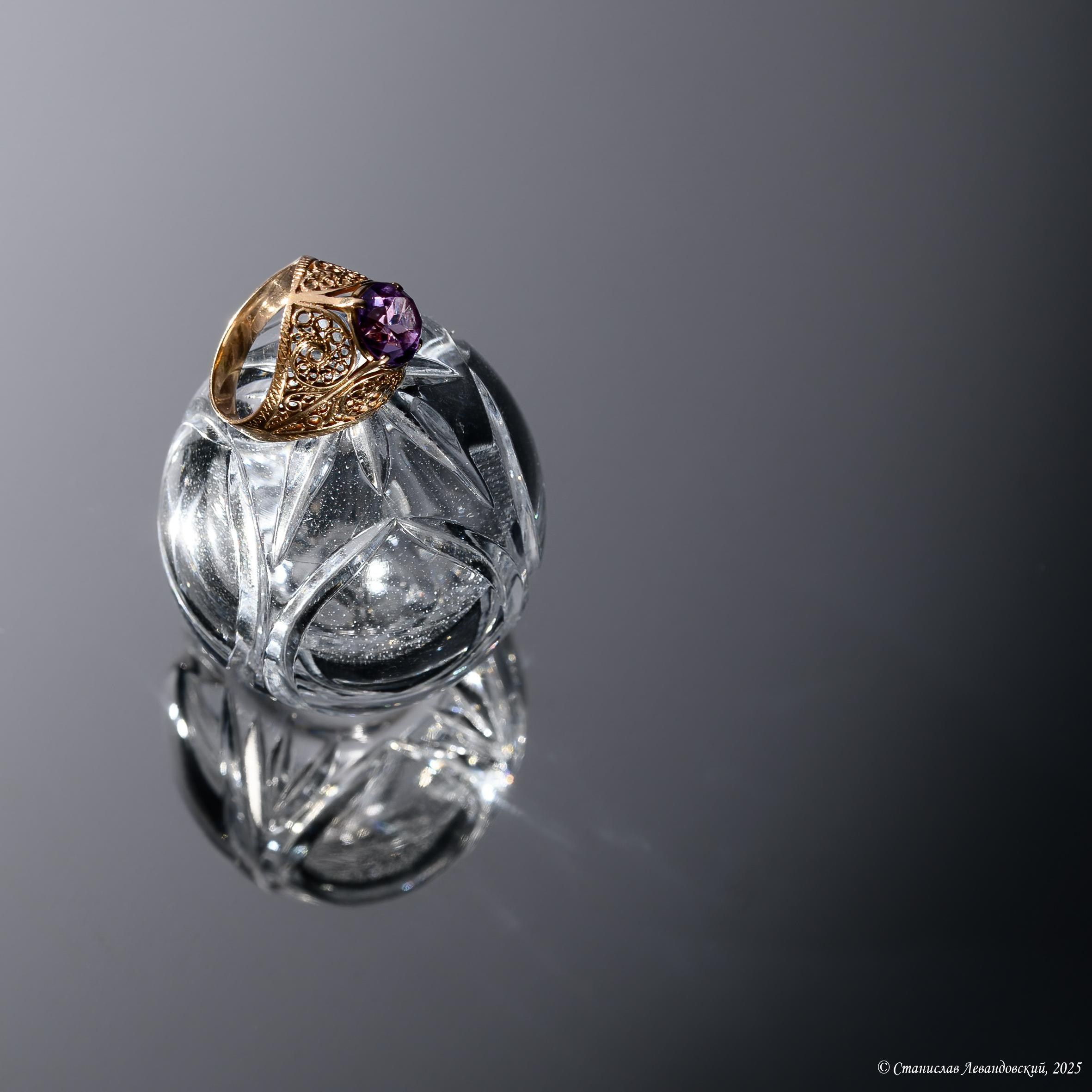 Предметы с глянцевой поверхностью. Предметный фотограф в Москве Станислав Левандовский