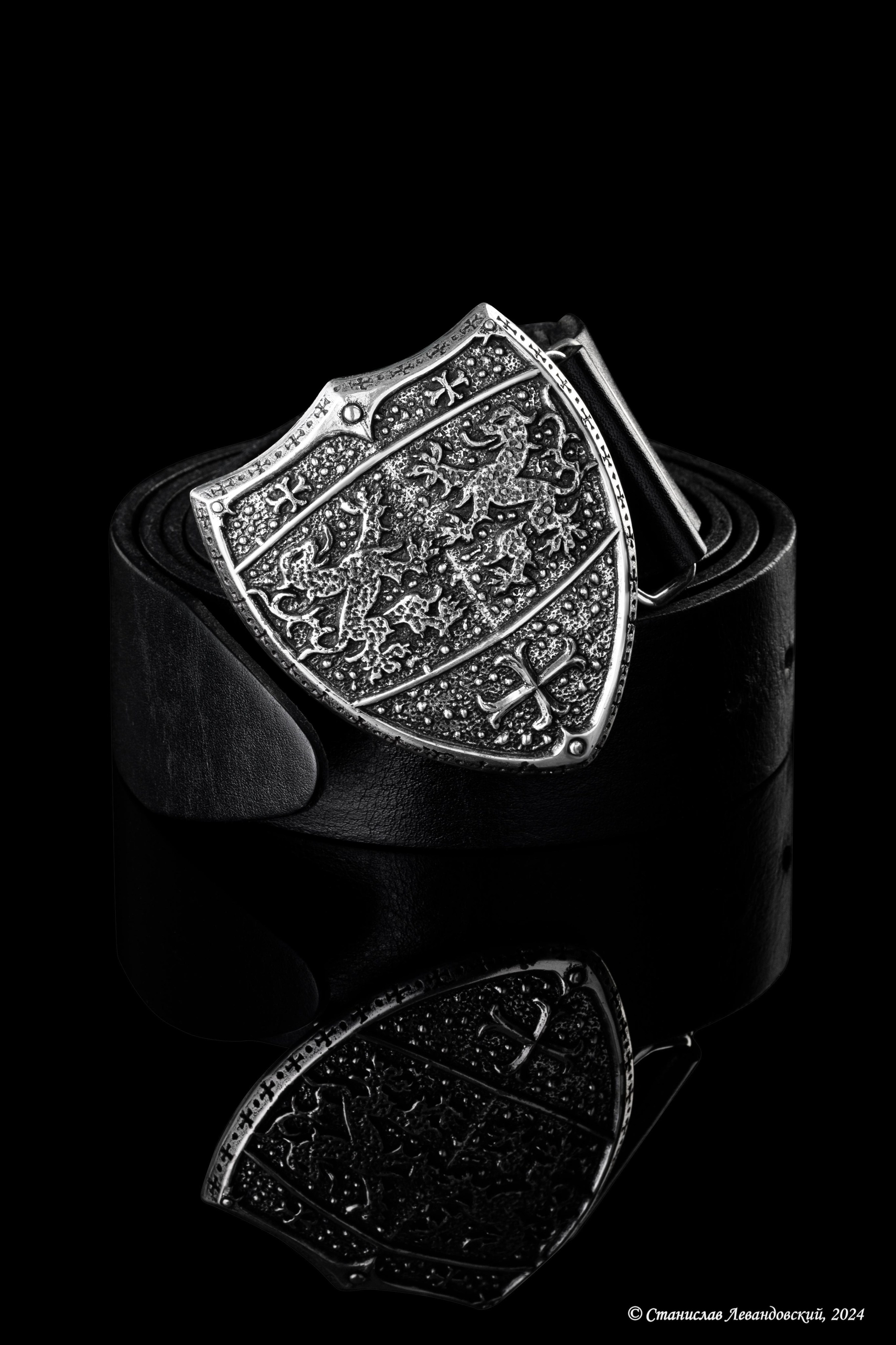 Предметы с комбинированной поверхностью. Предметный фотограф в Москве Станислав Левандовский