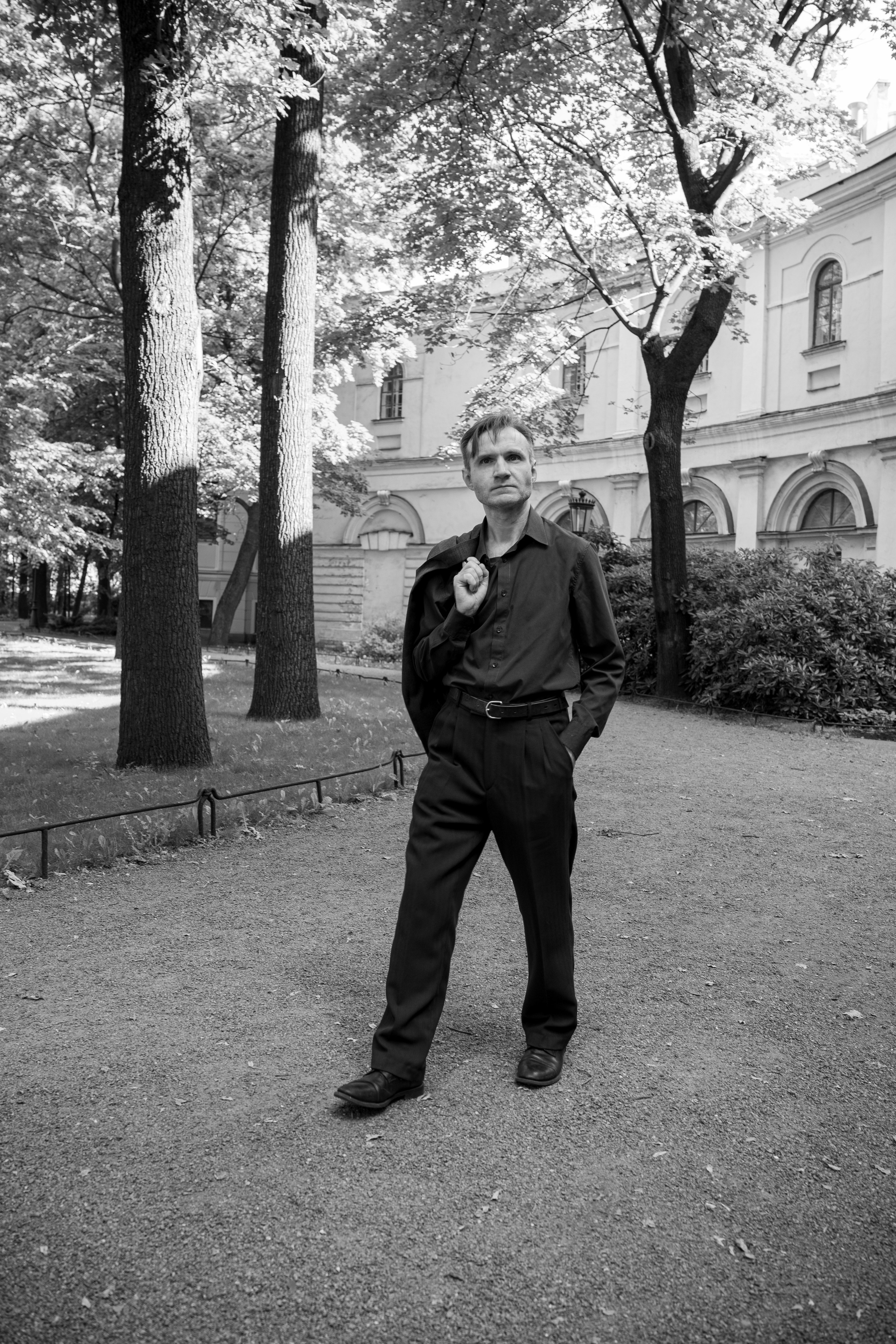 Прогулка с артистом театра и кино. Студийный и портретный фотограф в САНКТ-ПЕТЕРБУРГЕИрина Махаон