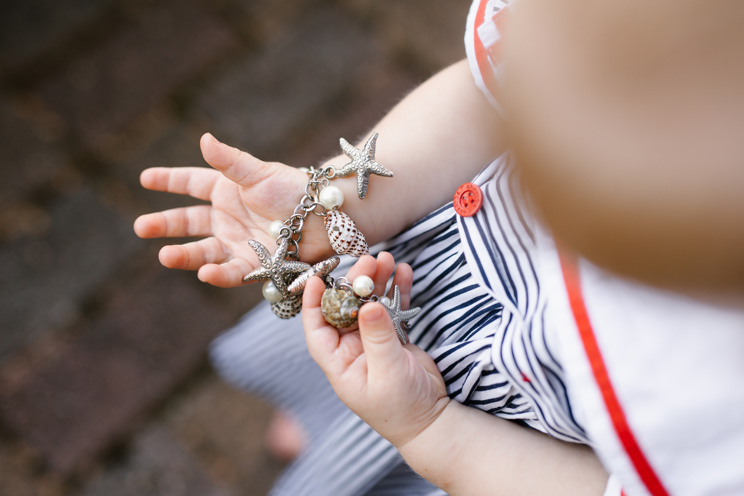 Анюта-Володя. Главная