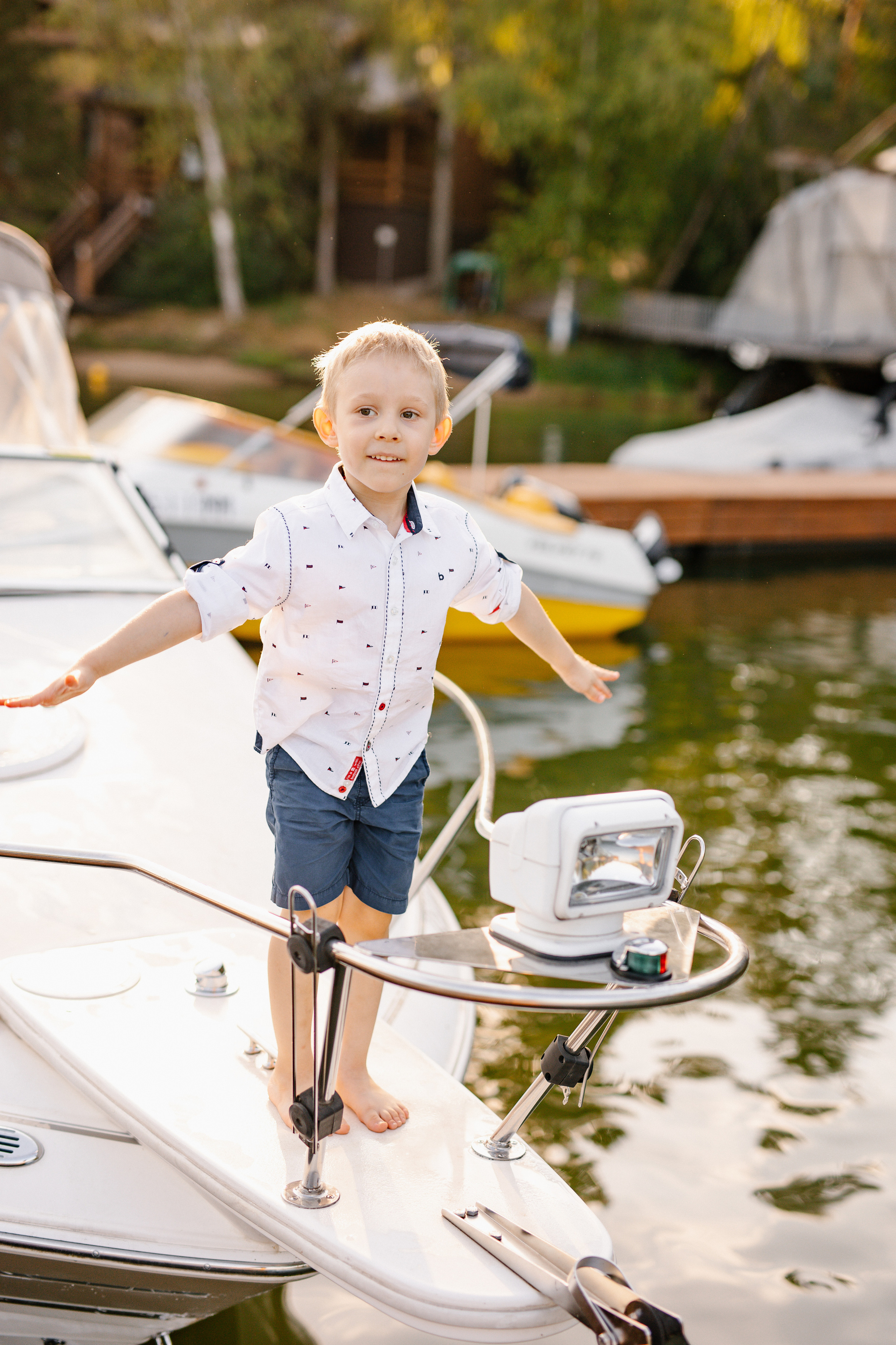 Анюта-Володя. Главная