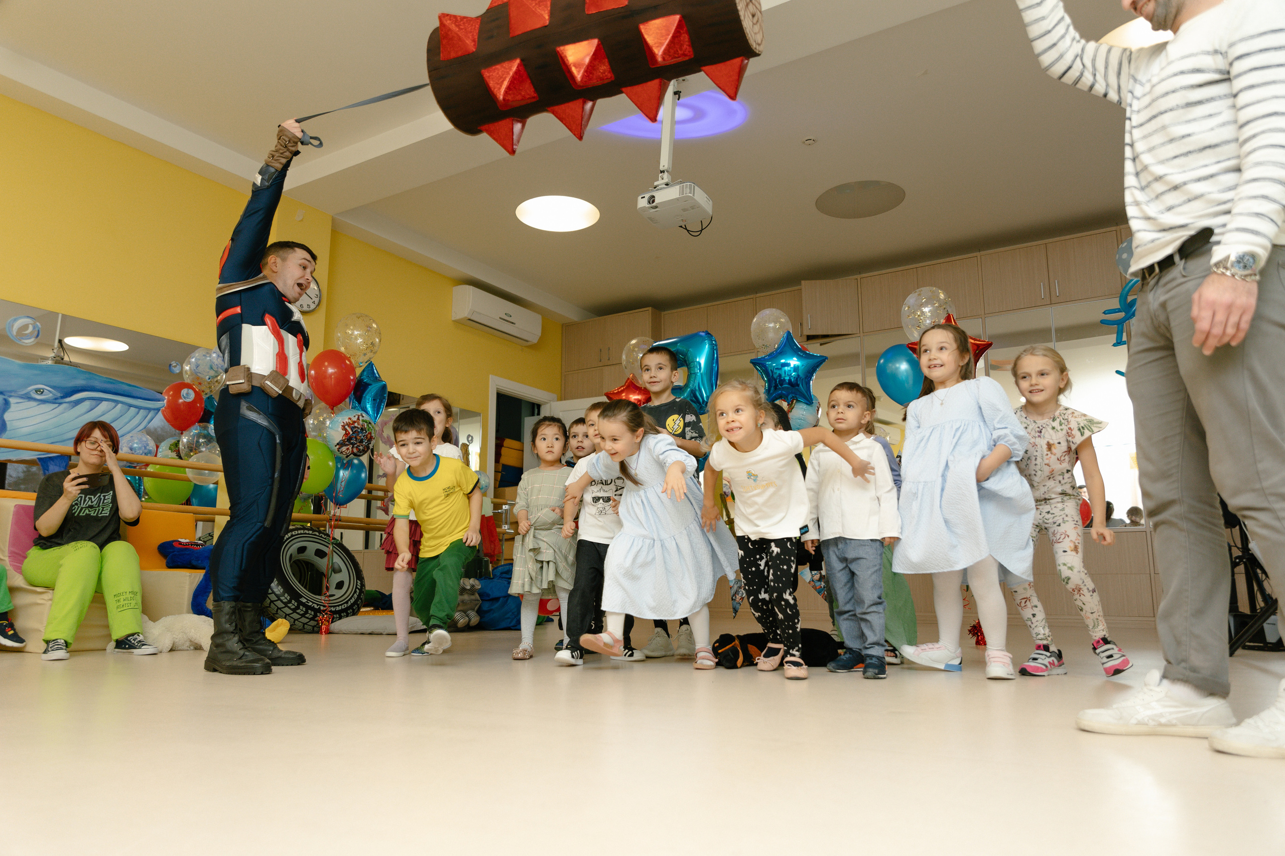 Доминик. Главная