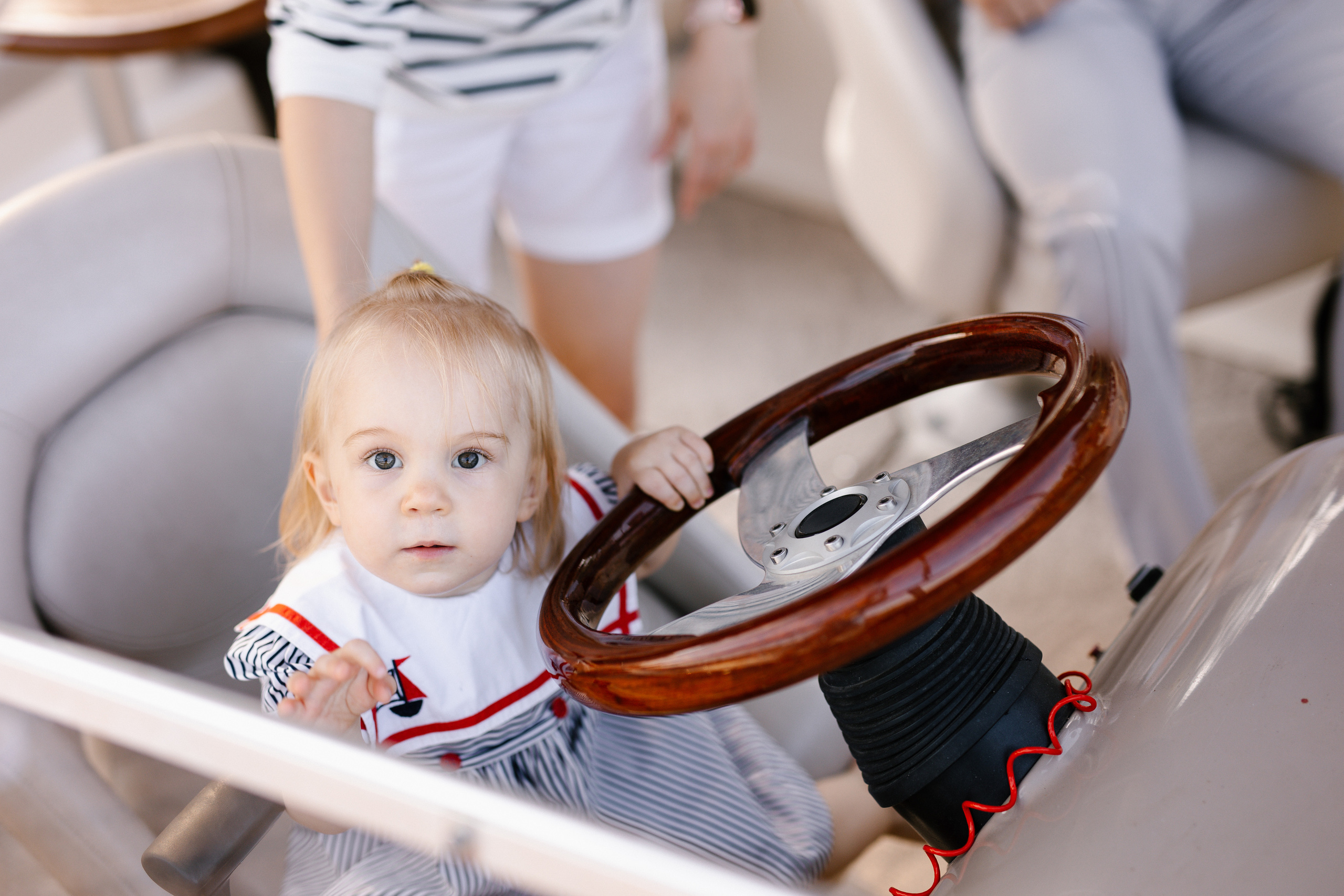 Анюта-Володя. Главная