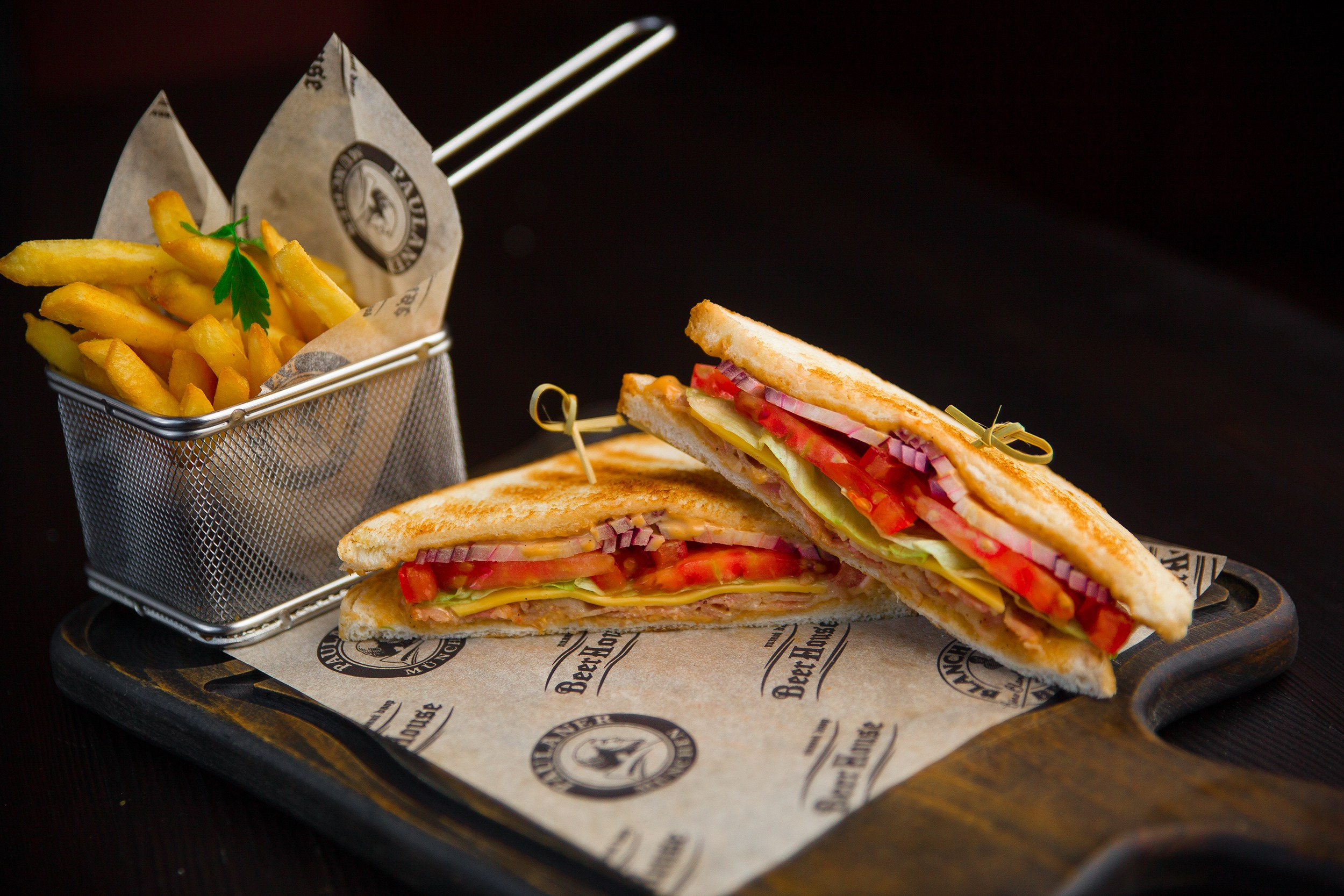 Меню для бара Beer House, Мегион. Фотограф Тюмень