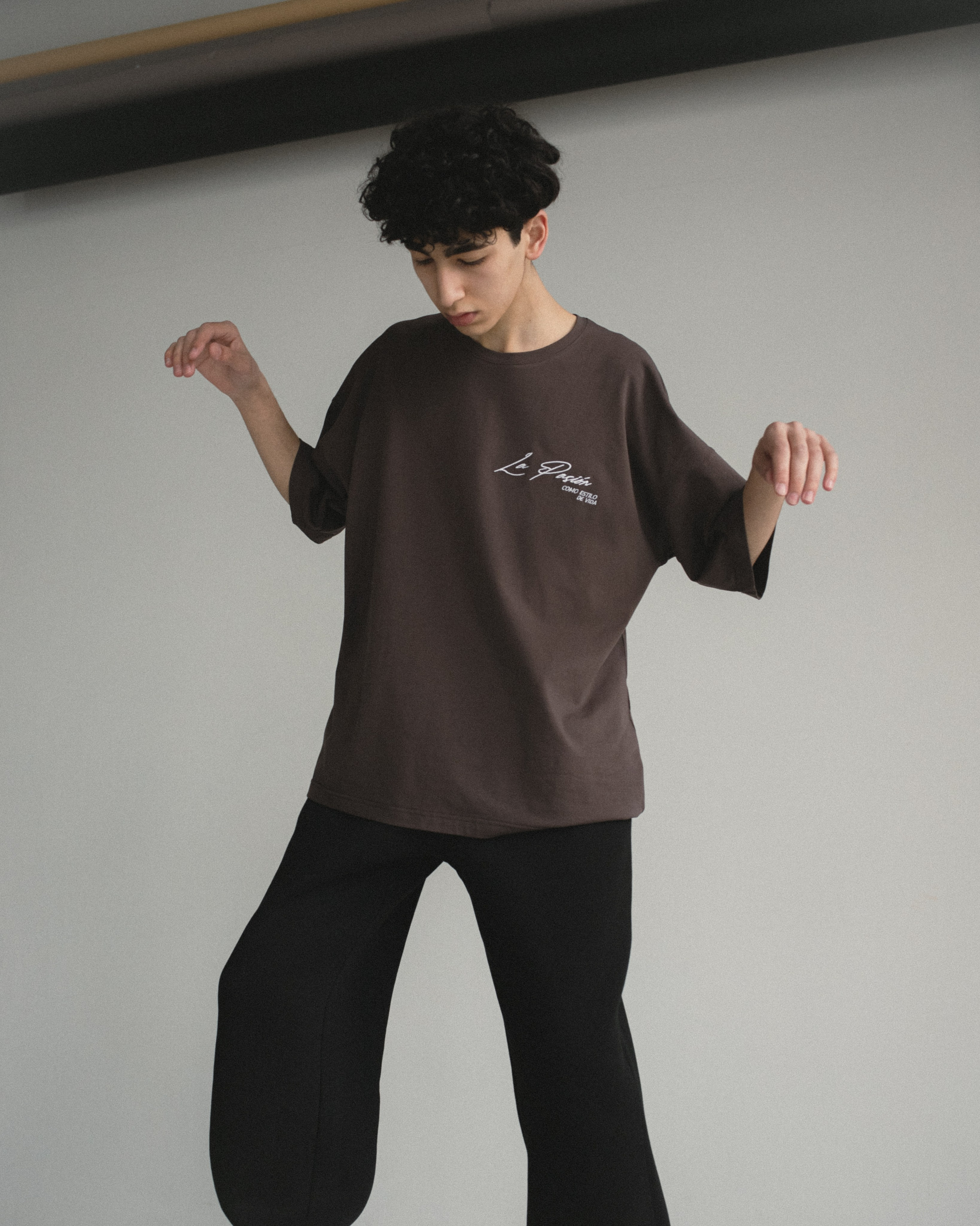 Модельная школа Khanova. Фотограф в Москве и Сургуте Алла Лесовая. Снимаю каталог для брендов и индивидуальные портреты для людей