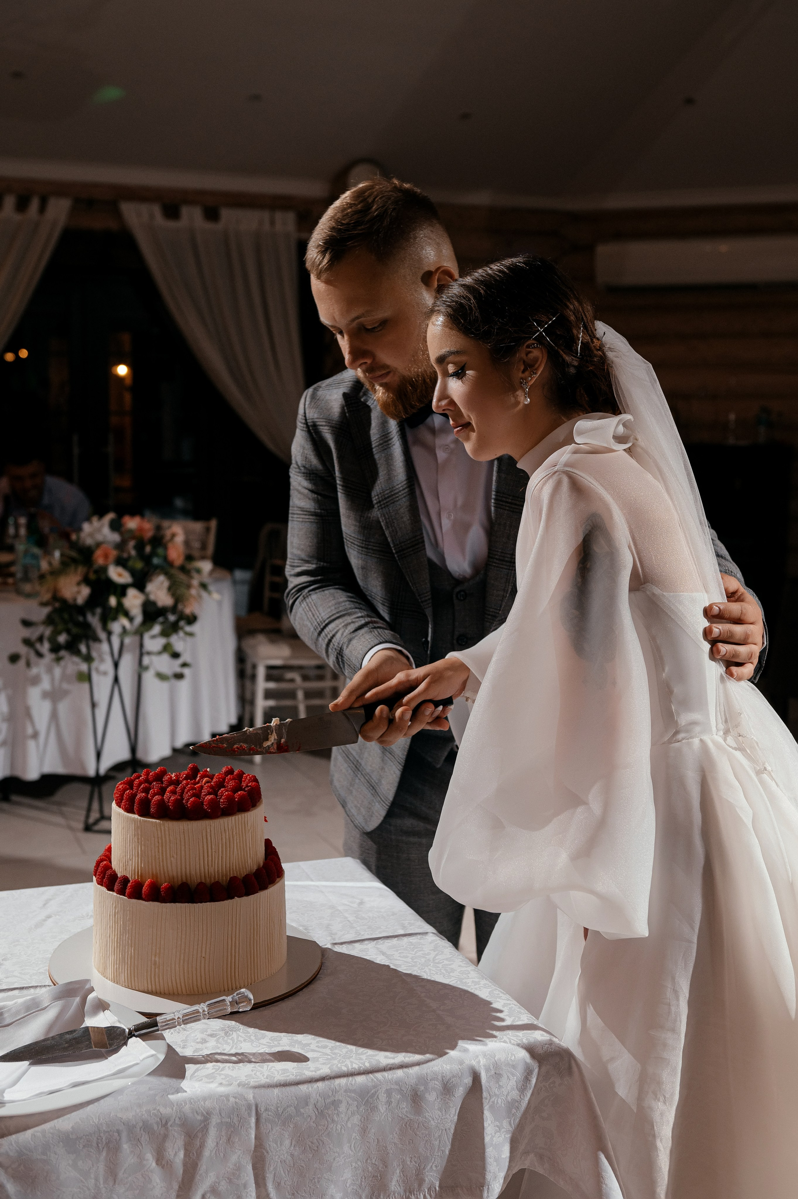 Дождик свадьбе не помеха! Гребнево, Барин. Свадебный и семейный фотограф Виктория Носачёва. Щелково, Москва и МО