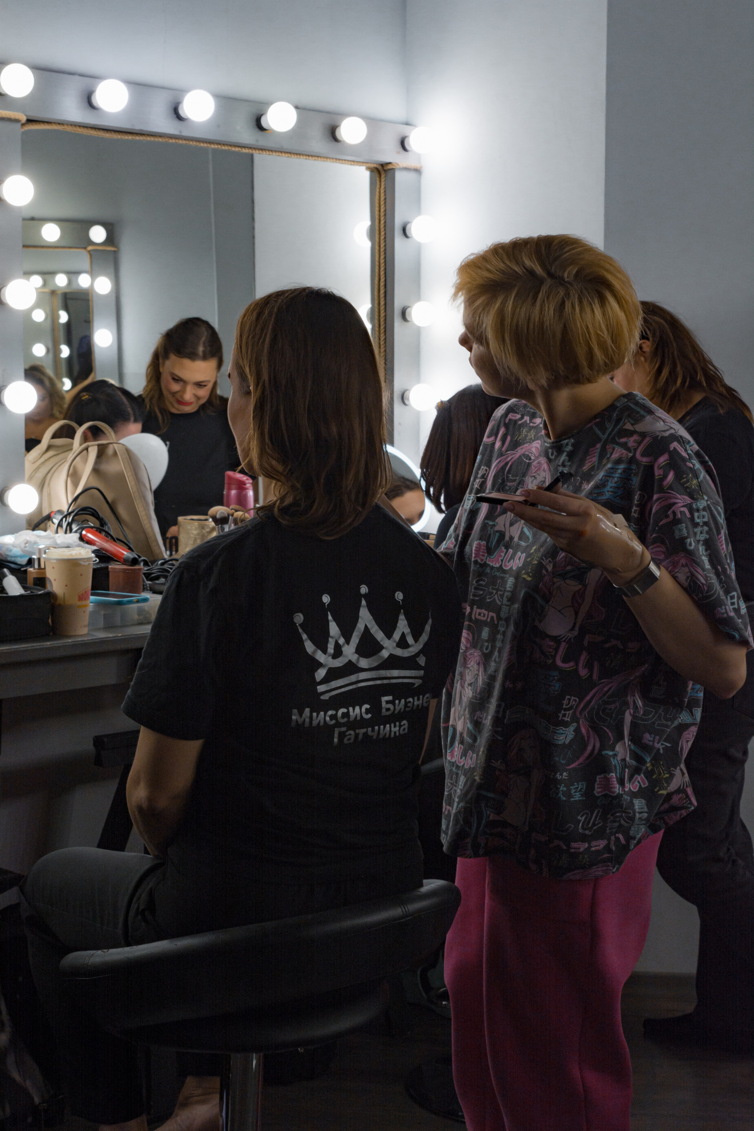 Фэшн-съёмка участниц Миссис Бизнес Гатчина 2023. Портретный фотограф в Санкт-Петербурге Дмитриева Наталия