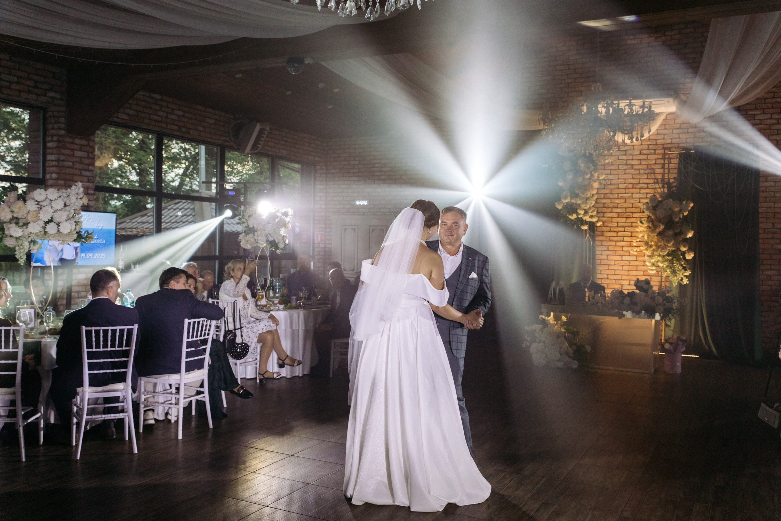 Паша&Лиза. Свадебный фотограф Церковная Алёна.Десногорск, Смоленск