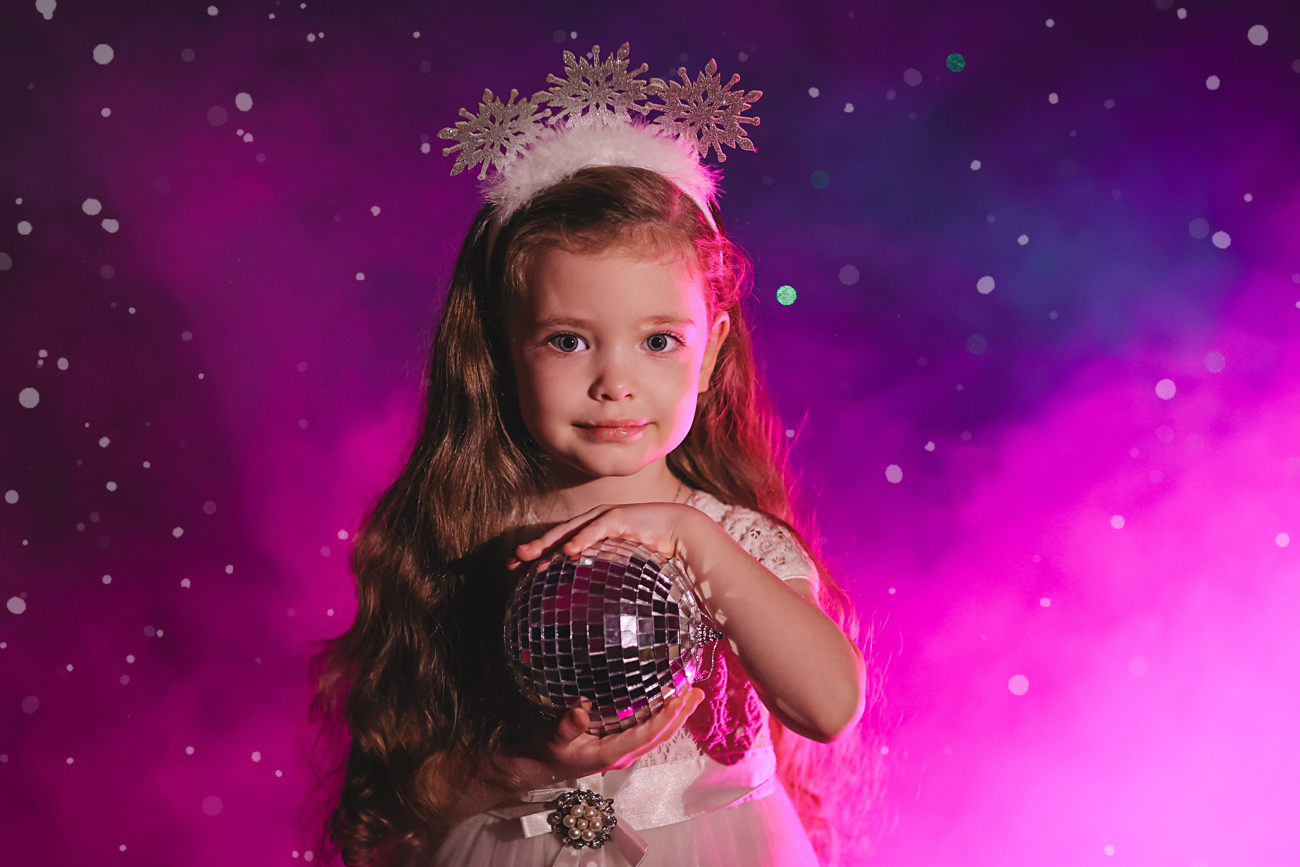 Волшебник. Семейный фотограф Тюмень, фотограф на роды Салмина Мария