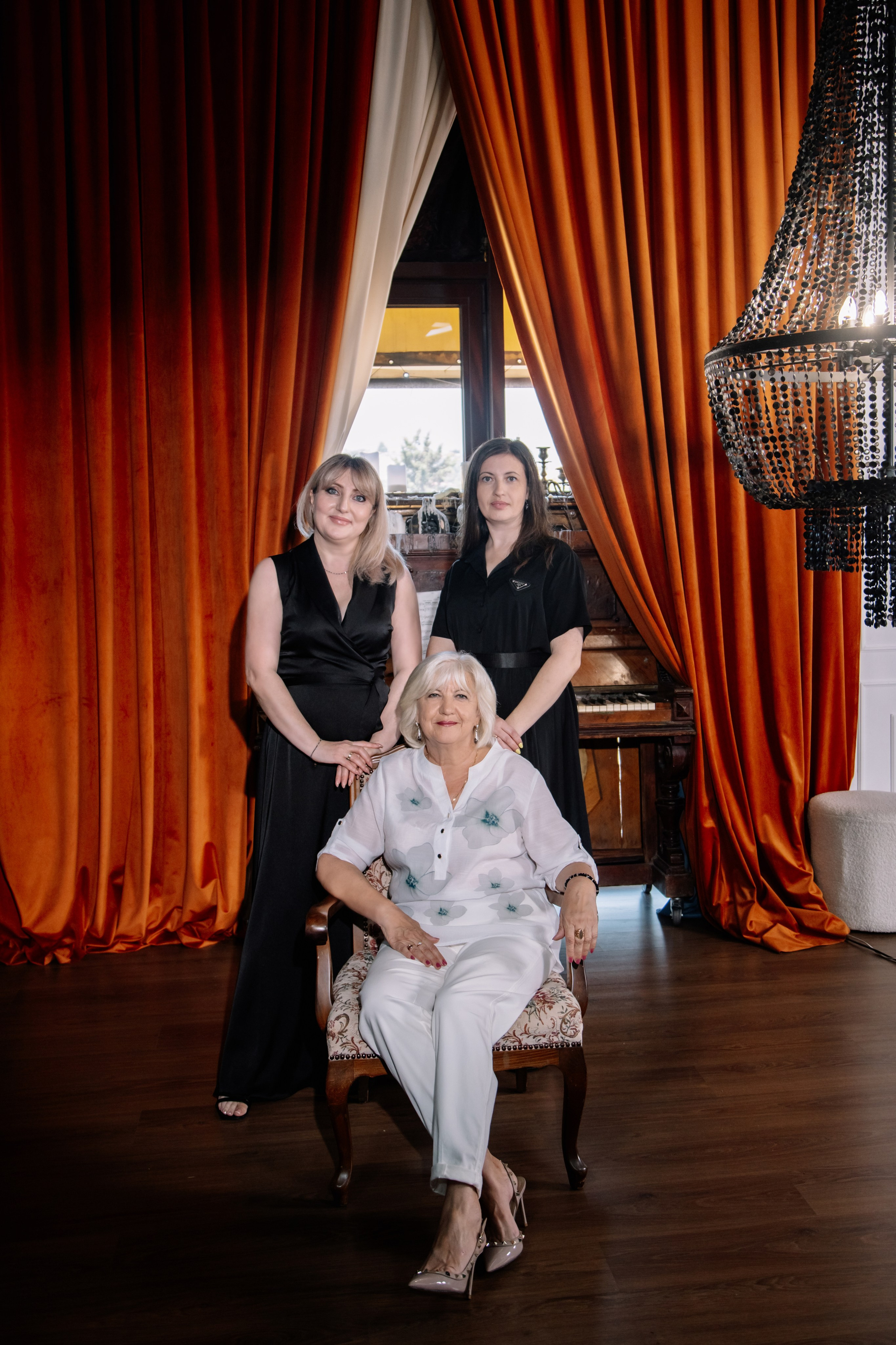 СТУДИЙНАЯ СЕМЕЙНАЯ ФОТОСЕССИЯ. Семейный фотограф в Сочи, Лоо, Дагомысе, Вардане Кучумова Олеся