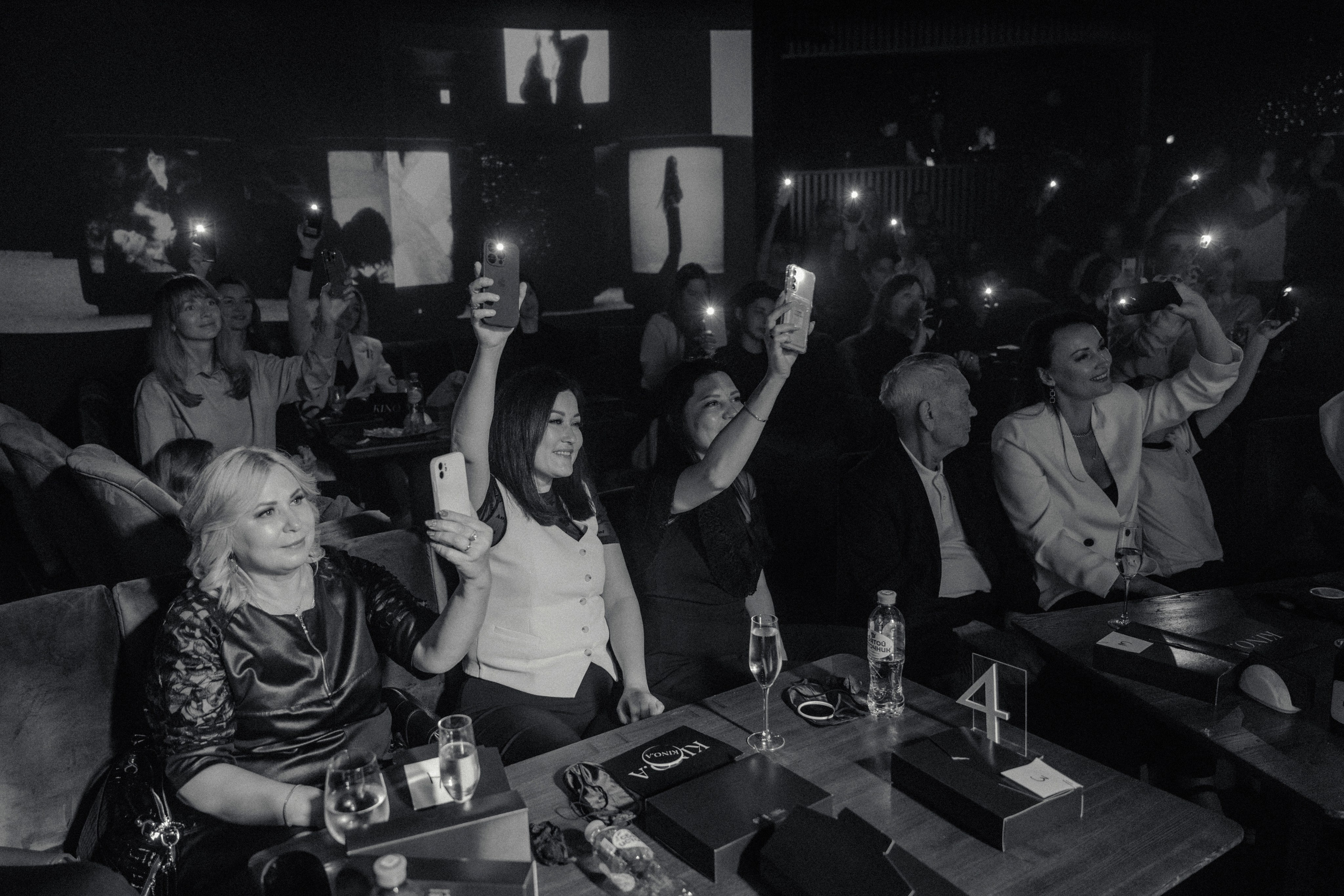 Lika KINO.A. Максим Комаров — Профессиональный фотограф