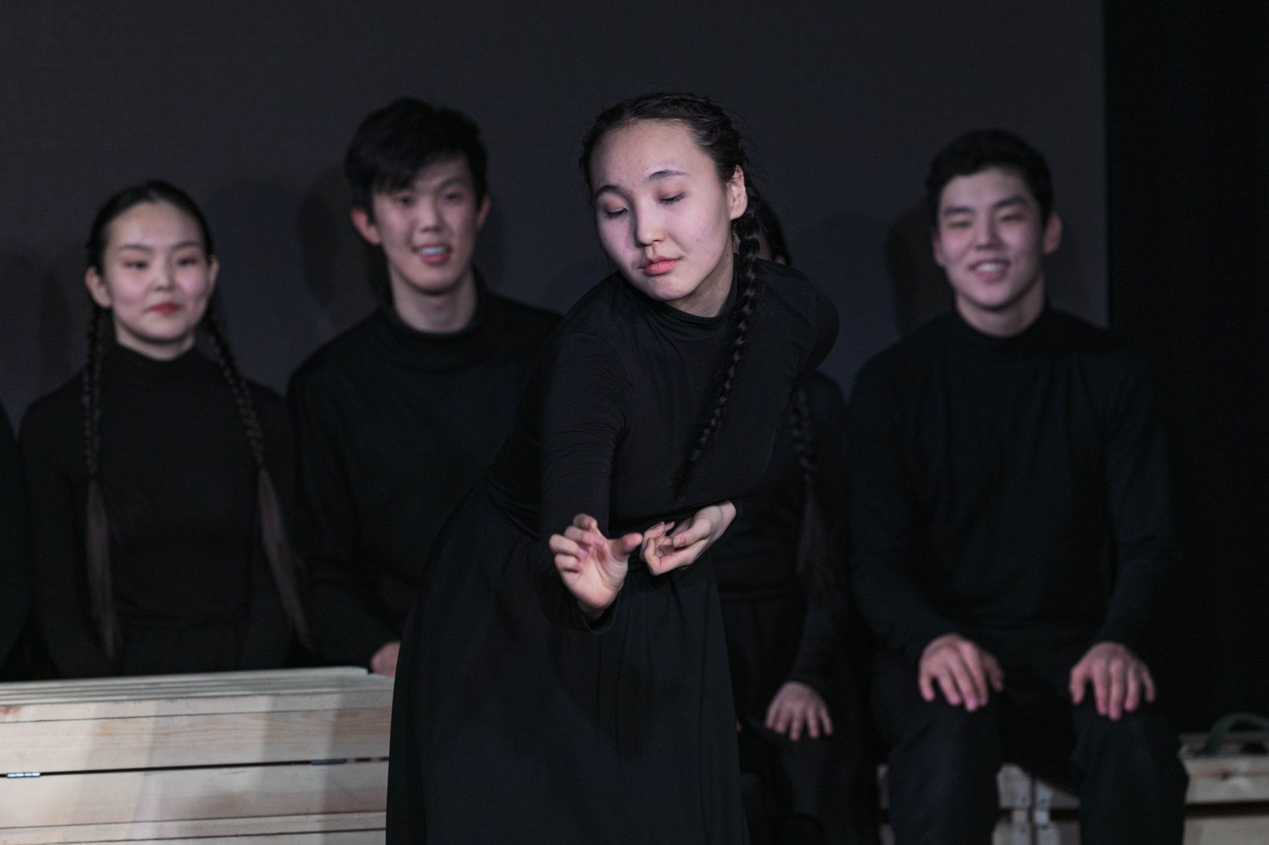 Спектакль "Несыгранные роли" студенческого театра Якутского колледжа культуры и искусства, 2024 г. Фотограф; Адмакина Дарья