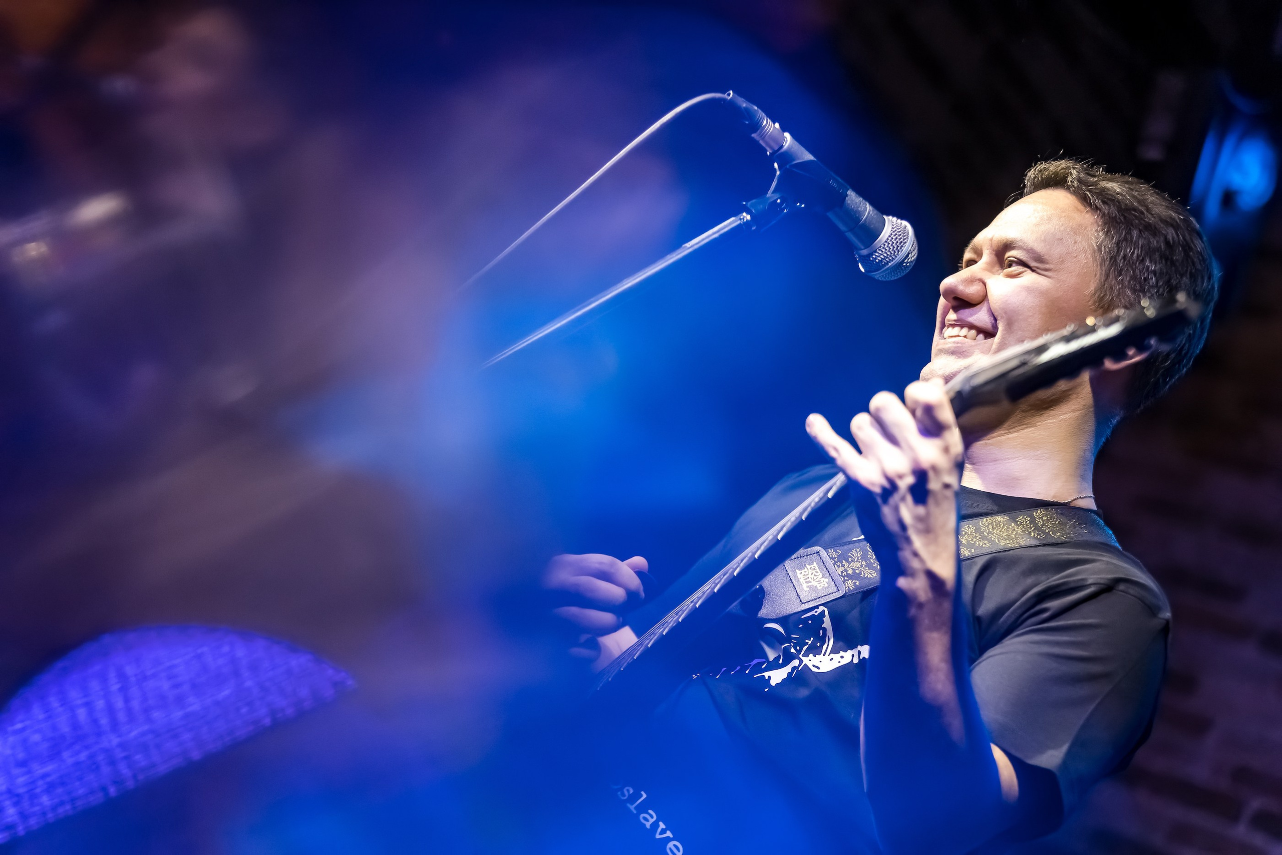 LifePub 29.03.2023. Московская кавер-группа BankBand