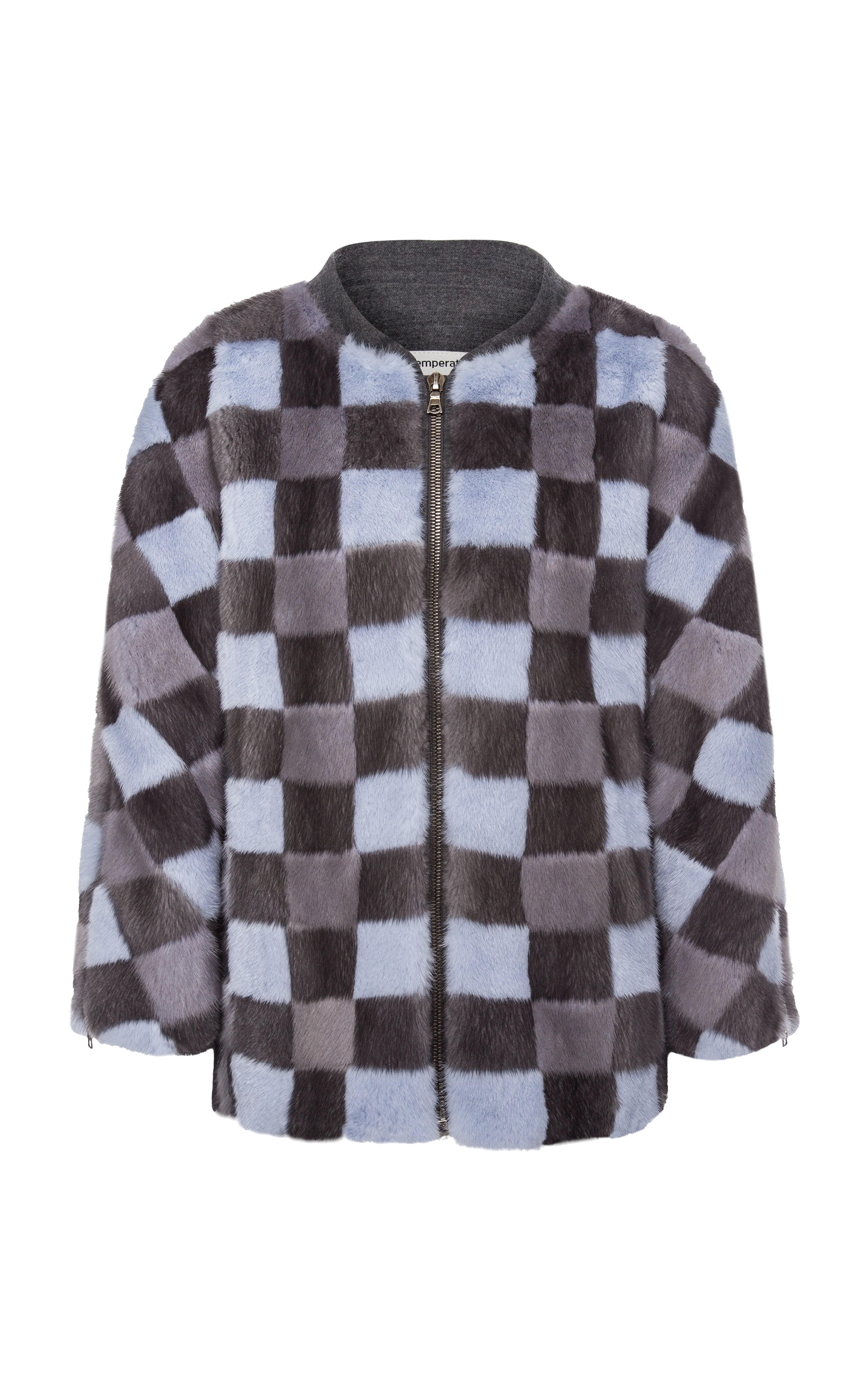 "Профессиональная фотосъемка дизайнерской одежды на классическом манекене с высокой детализацией""Съемка премиум одежды на манекене с качественной ретушью и подготовкой к съемке""Высококачественная фотосъемка дизайнерской одежды на прозрачном манекене в студии""Фотосъемка и ретушь премиальной дизайнерской одежды с отпариванием и подготовкой ткани""Рекламная съемка дизайнерской одежды на манекене с профессиональной обработкой фото""Студийная фотосъемка одежды премиум-класса на прозрачном манекене с акцентом на текстуру""Профессиональная ретушь и фотосъемка дизайнерской одежды с подготовкой манекена и одежды""Высококачественные готовые фотографии дизайнерской одежды на манекене для каталога""Фотосъемка премиальной одежды на манекене с отпариванием и профессиональной ретушью""Рекламная съемка дизайнерской одежды на прозрачном манекене с детальной постобработкой""Премиум фотосъемка одежды на манекене с подготовкой ткани и качественной ретушью""Студийная съемка дизайнерской одежды с использованием прозрачного манекена и ретушью""Фотосъемка и ретушь одежды премиум-класса на манекене с профессиональной подготовкой""Готовые фотографии дизайнерской одежды на манекене с отпариванием и студийной обработкой""Профессиональная фотосъемка и ретушь дизайнерской одежды на прозрачном манекене высокого качества" "Профессиональная каталожная съемка меховых изделий — шуб, манишек и воротников""Высококачественная каталожная фотосъемка кожаных курток и плащей для интернет-магазина""Студийная каталожная съемка аксессуаров из меха и кожи с детальной проработкой текстур""Коммерческая каталожная фотосъемка меховых шуб и кожаных изделий с белым фоном""Рекламная каталожная съемка курток и плащей из натуральной кожи и меха""Каталожная фотосъемка меховых воротников и манишек с акцентом на качество материалов""Профессиональная съемка меховых аксессуаров для каталогов и онлайн-продаж""Высокоточная каталожная съемка кожаных изделий и меховых шуб для брендов""Каталожная съемка меховых изделий с профессиональной ретушью и подготовкой товара""Фотосъемка каталогов с меховыми шубами, куртками и кожаными плащами высокого качества"