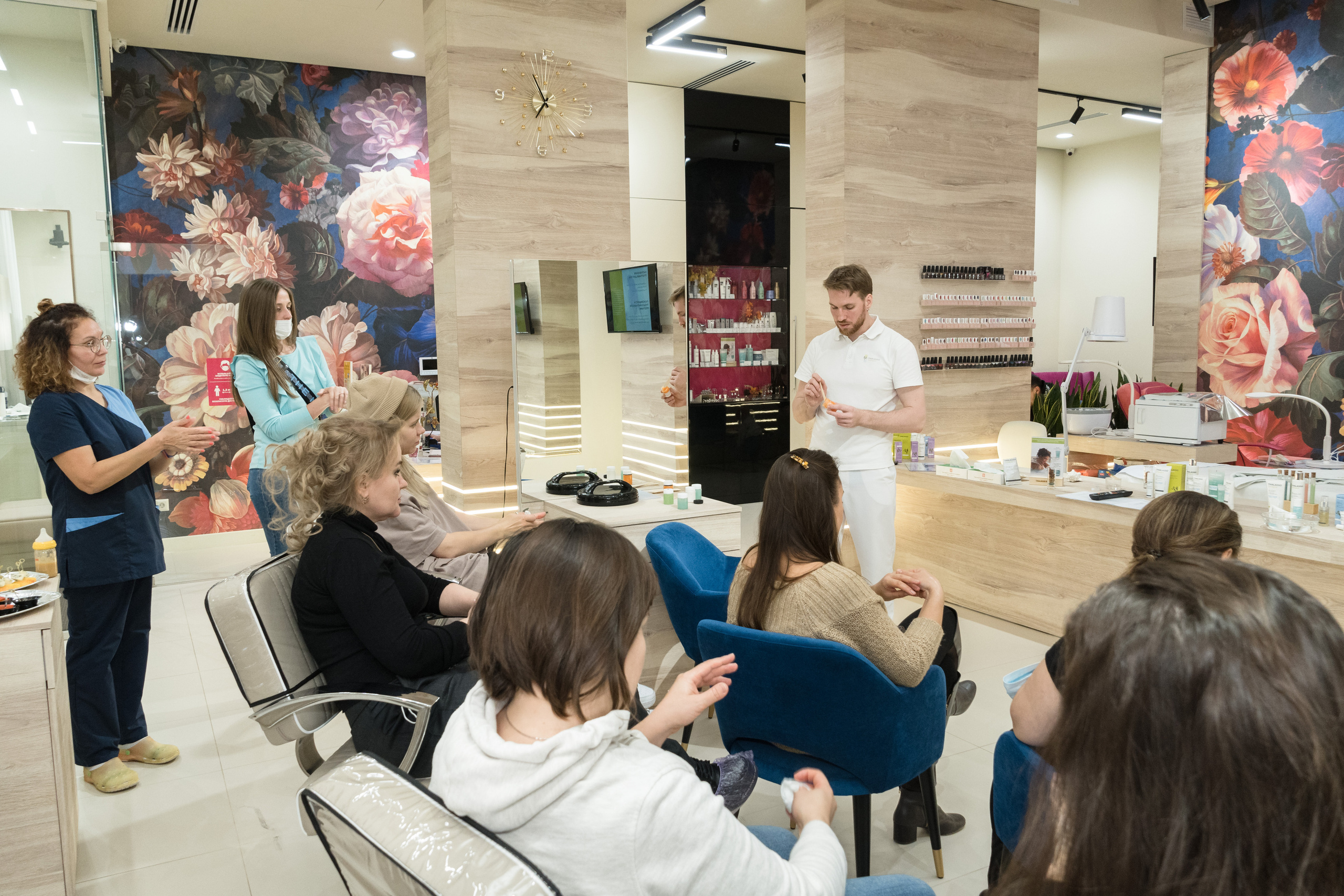 Фотосъемка презентации косметики. Интерьерный и архитектурный фотограф в Москве Панова Ольга