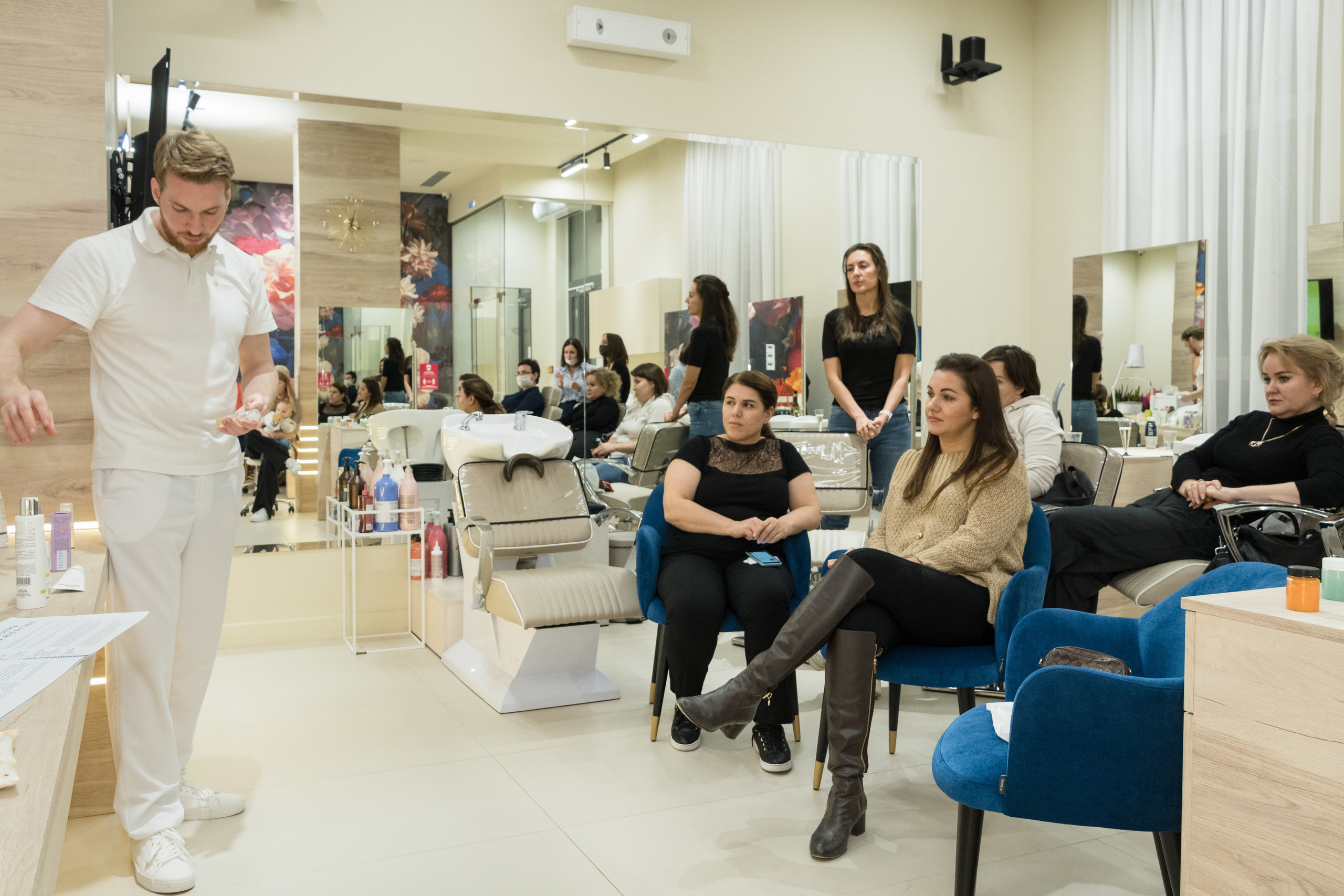 Фотосъемка презентации косметики. Интерьерный и архитектурный фотограф в Москве Панова Ольга