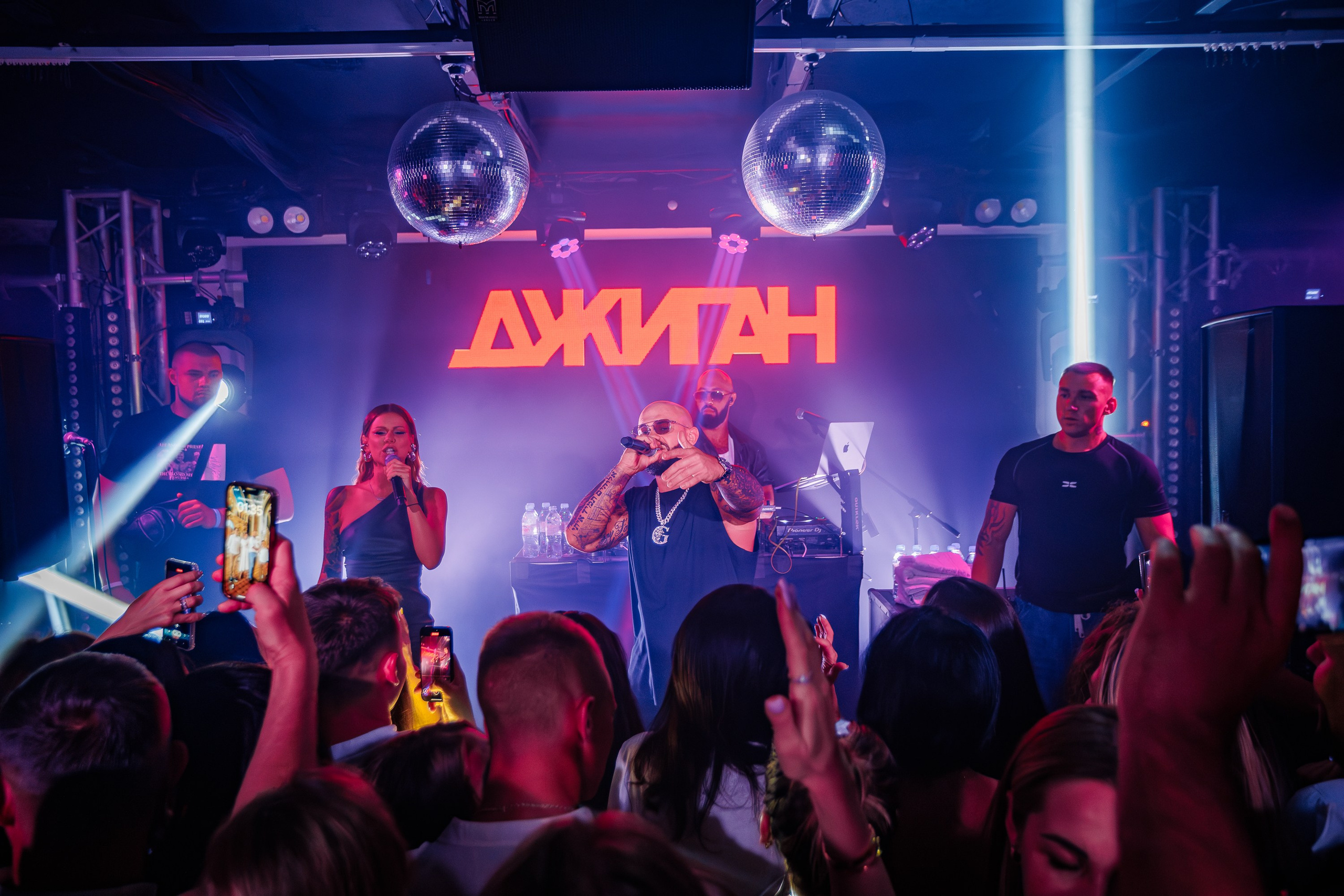 «Джиган"_Чайка на пляже_Ялта_12.07.2025 г. Аминов Руслан | Фотограф