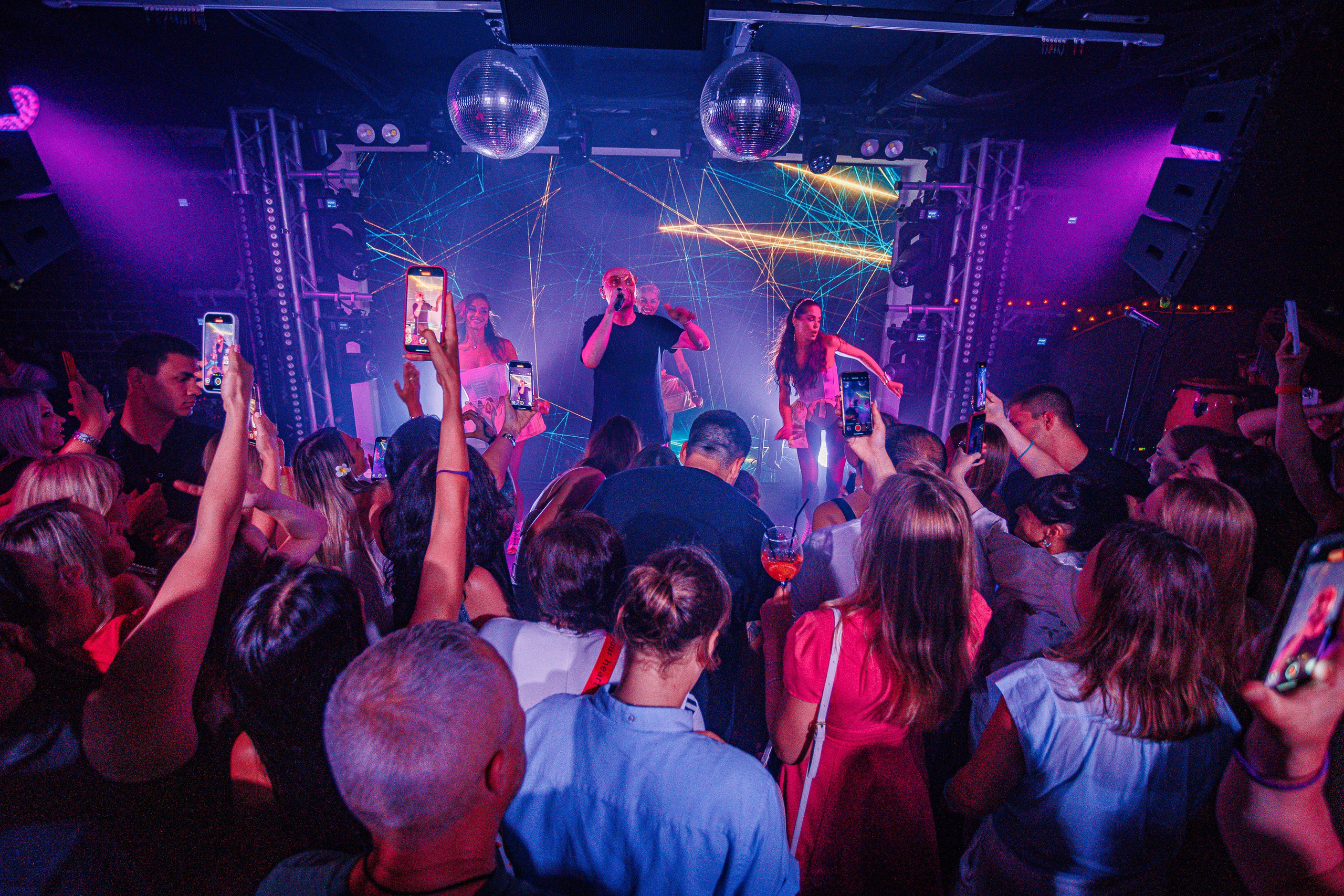 «Шура"_Чайка на пляже_Ялта_18.07.2025 г. Аминов Руслан | Фотограф