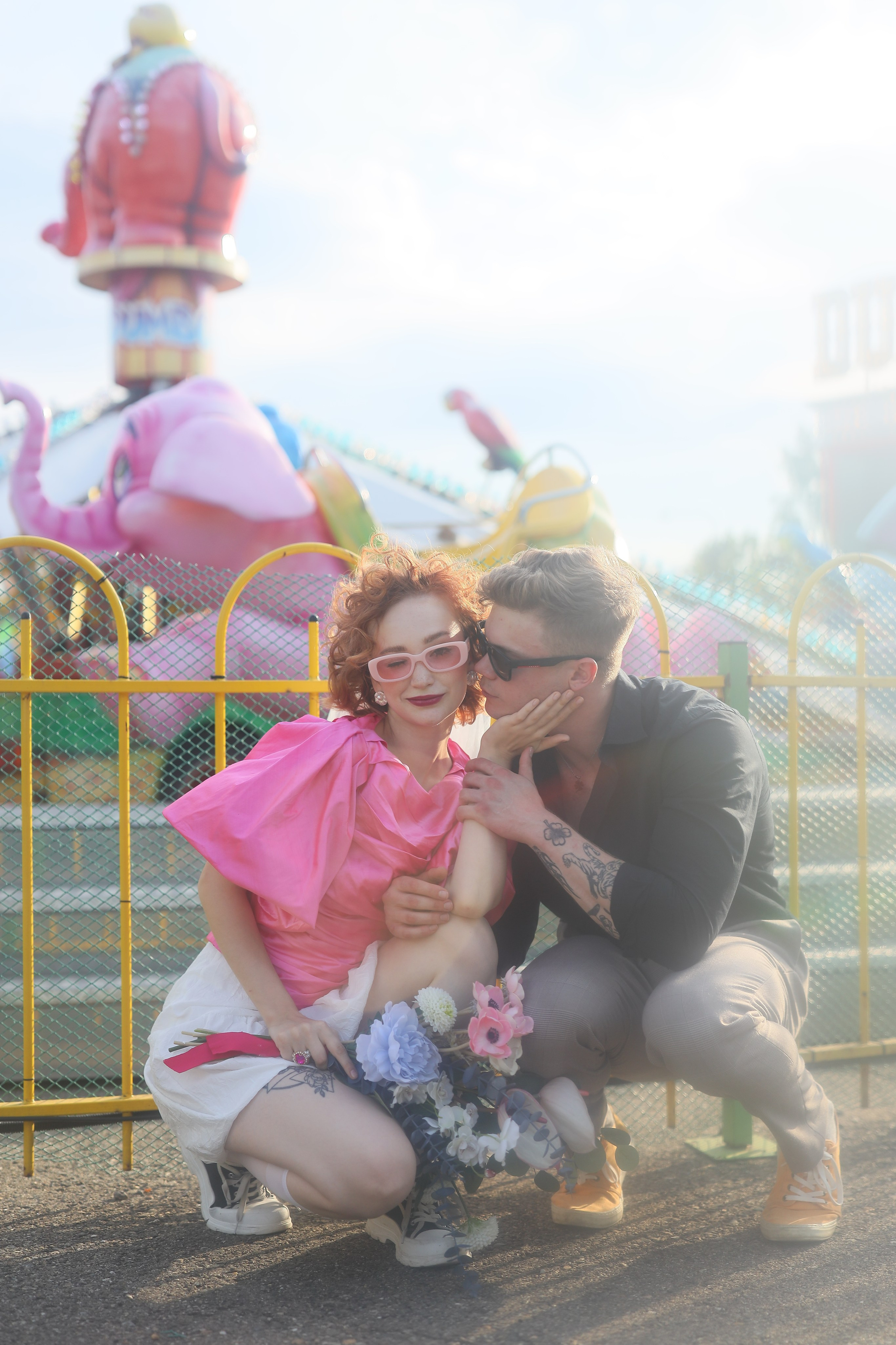 Свадебная фотосессия в парке аттракционов. Свадебный и семейный фотограф в Абхазии Жанна Соснина