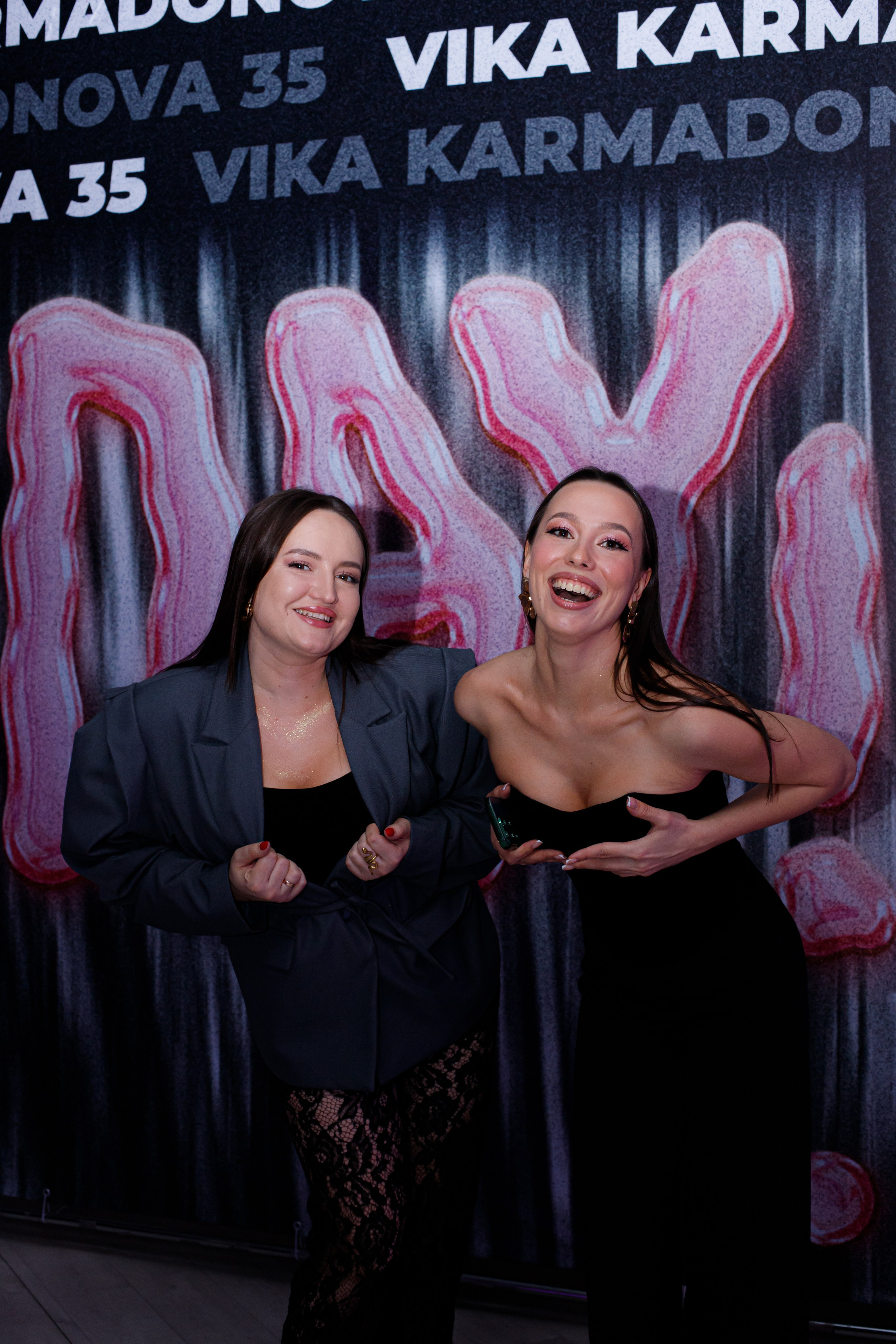 VIKA KARMADONOVA. Photokarish