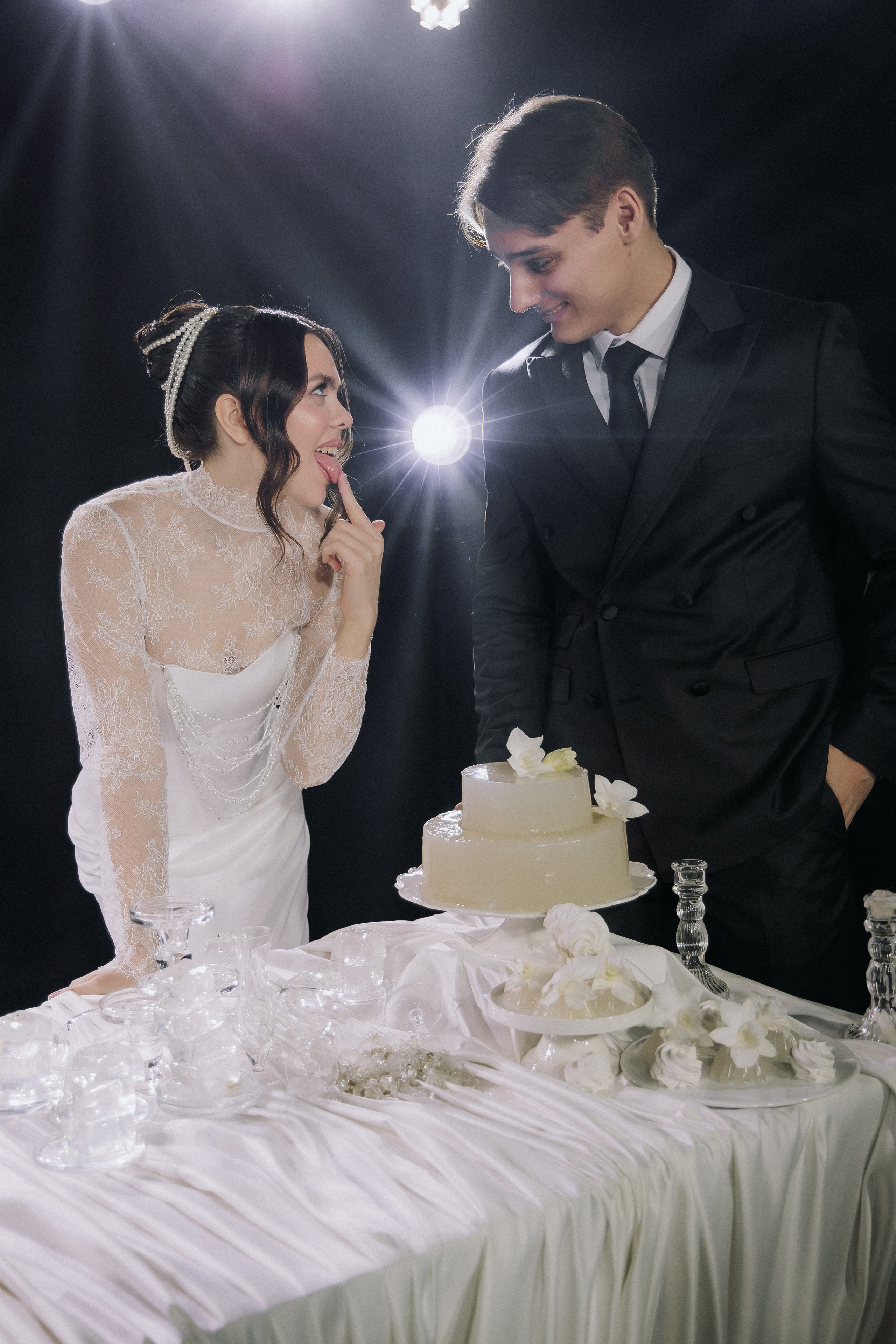 Мария & Александр. Любовь со светом. Свадебная фотография. Арина Рубах