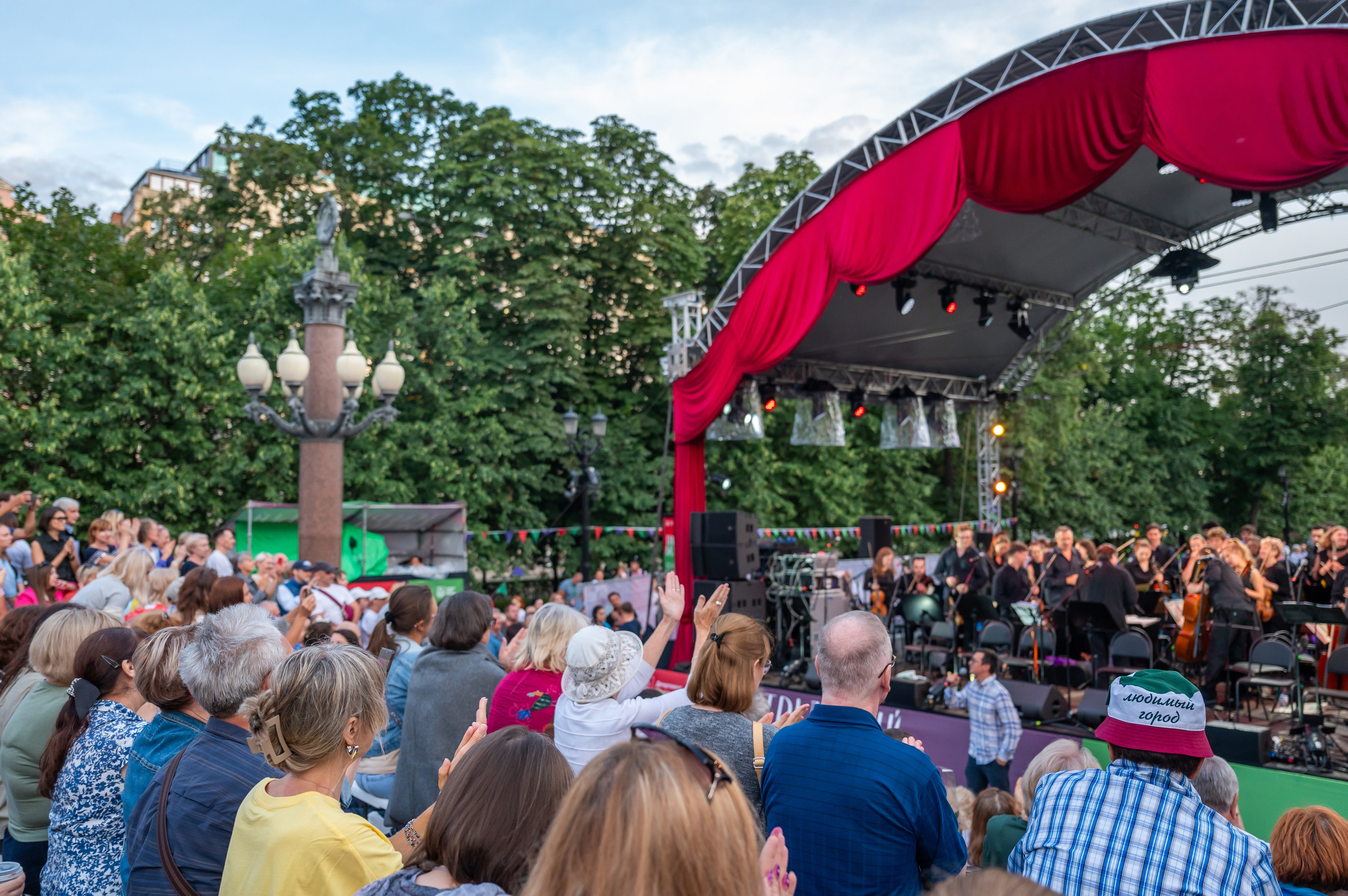 Театральный бульвар 2024. Фотограф Анна Мельникова | Москва