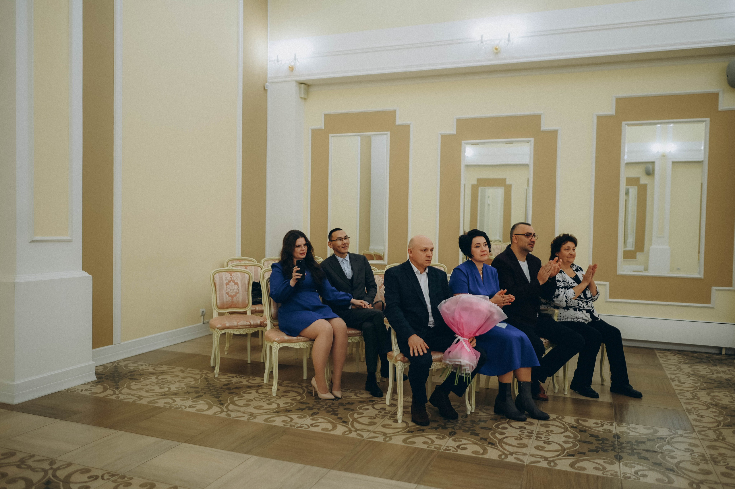 Свадебная прогулка. Анастасия и Александр. Семейный и свадебный фотограф в Санкт-Петербурге Яна