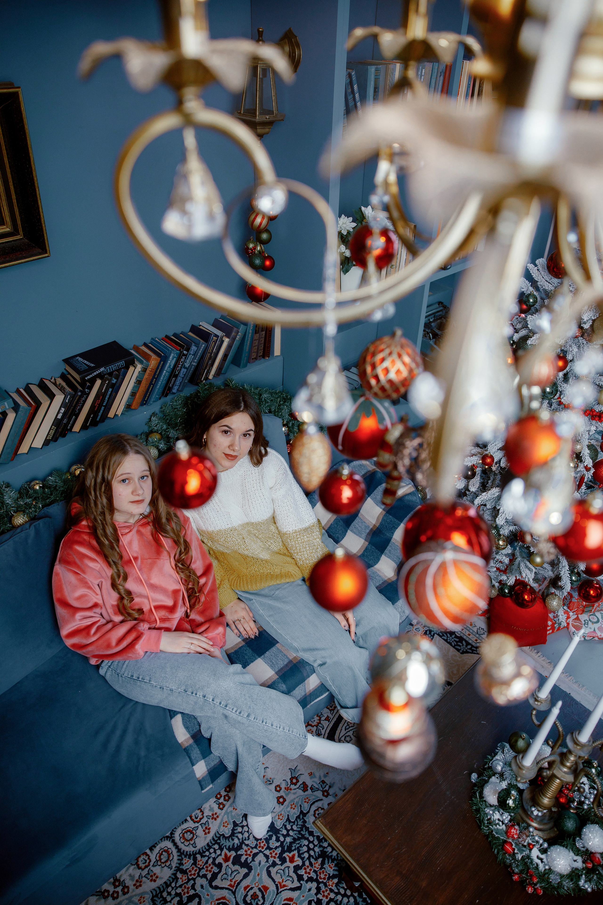 Новый год с подругой. Дмитрий Белим — Семейный фотограф в Омске | Фотосессии для беременных и малышей