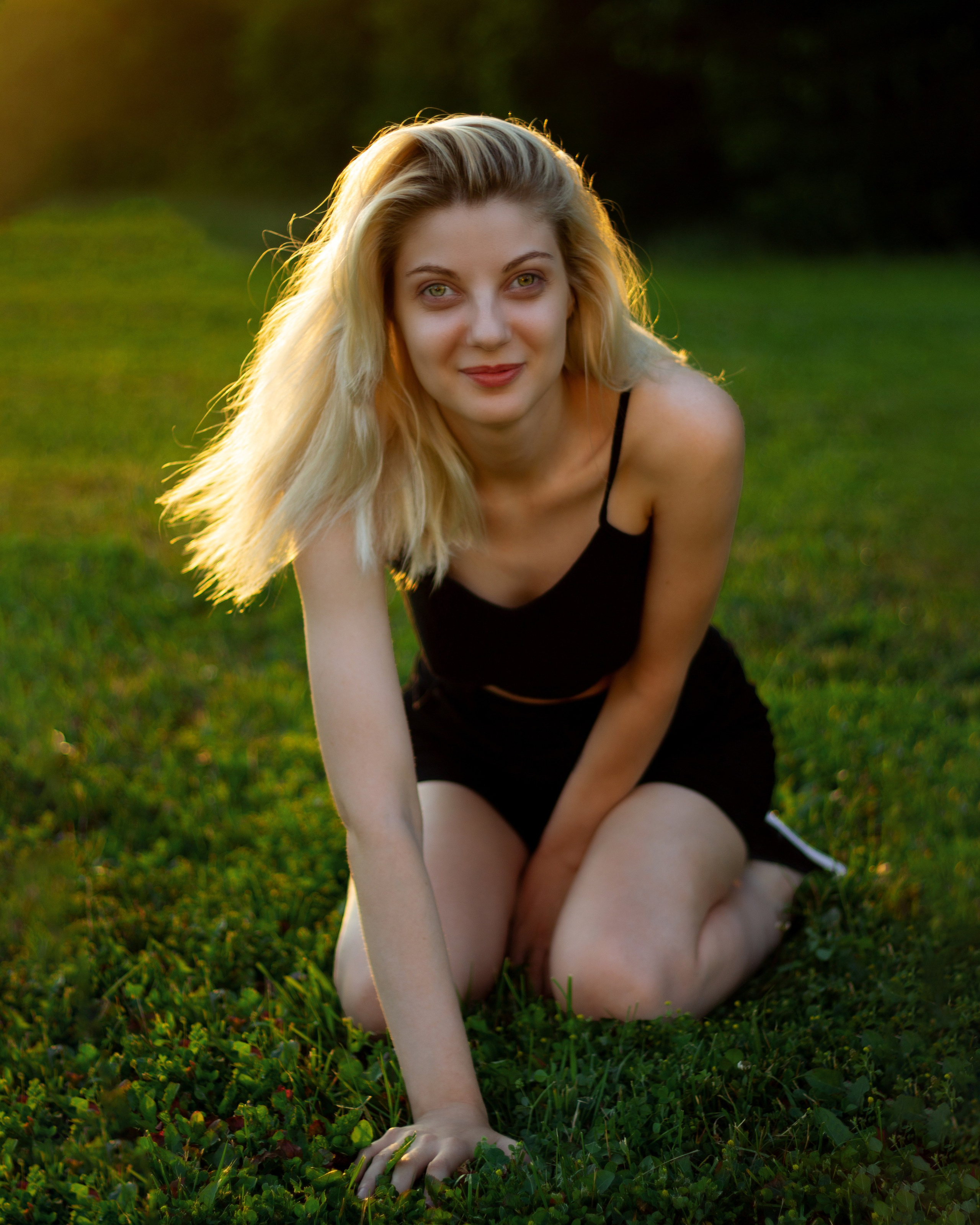 Альбом фотографий — Закат на траве. Николай Мокрицкий — Фотограф в Москве и Московской облости