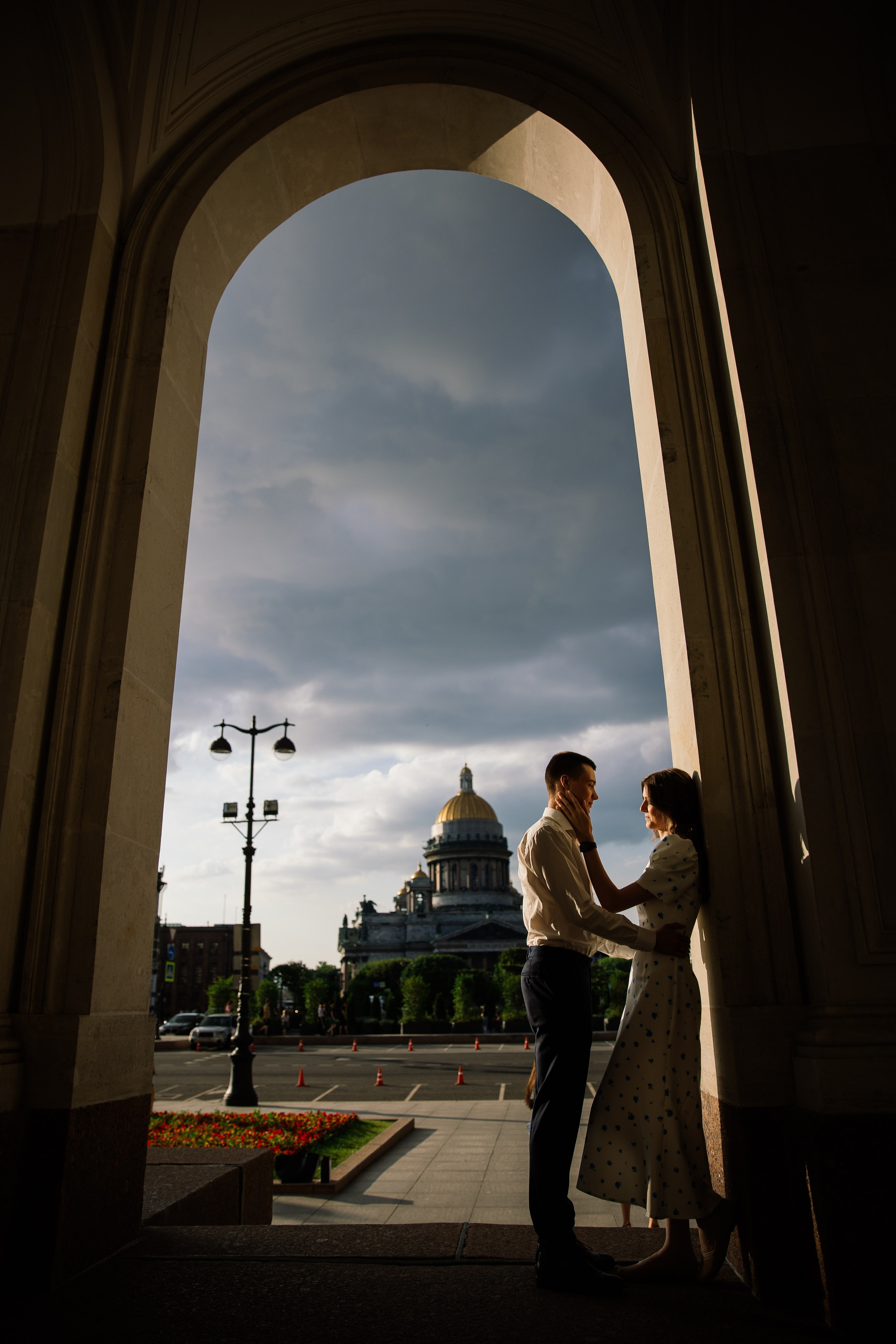 Исаакиевская пл., здание Зак.собрания. Семейный фотограф Толстикова Кристина
